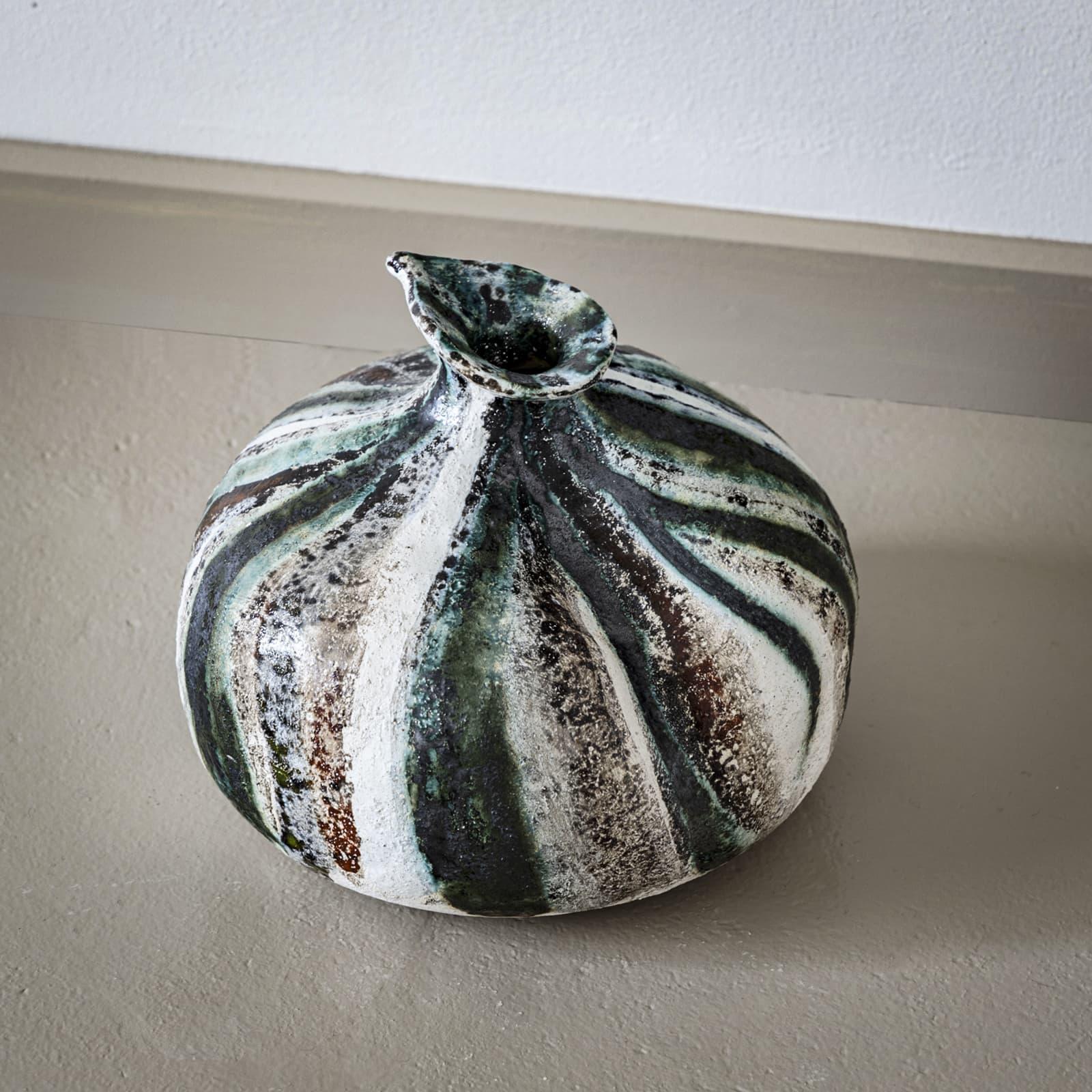 XXIe siècle et contemporain Vase en céramique rayé Poemu, France 2023 en vente