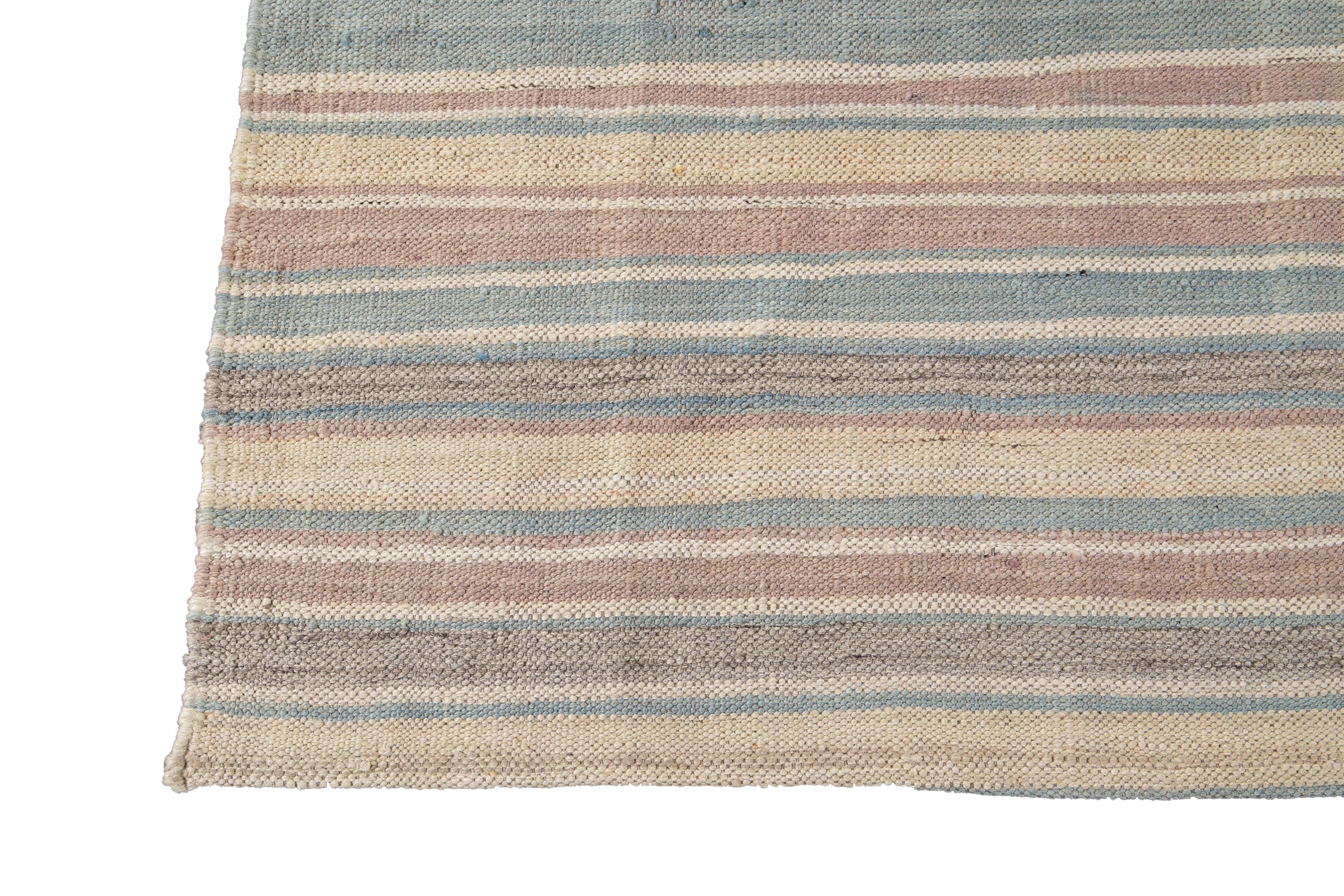Tappeto in lana a righe Modern Color a trama piatta Rug & Kilim in vendita 4