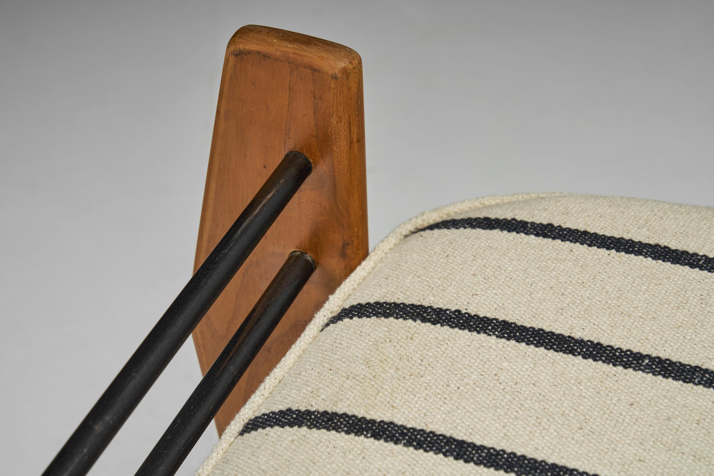 Striped Daybed by Franco Campo and Carlo Graffi for Home Torino, Italy 1960s For Sale 8