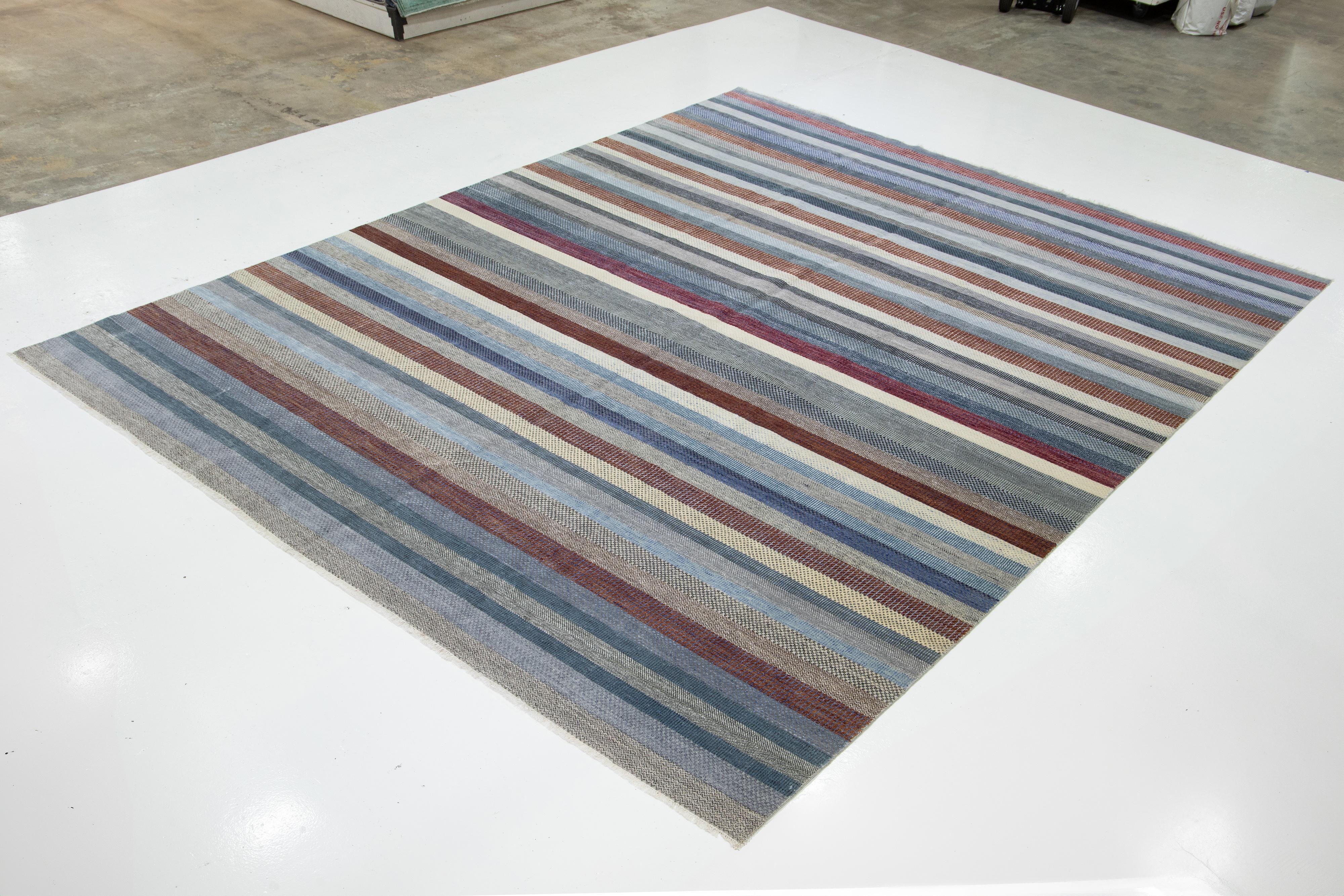 Indian Striped Designed Modern Savannah Handmade Wool Rug In Gray For Sale
