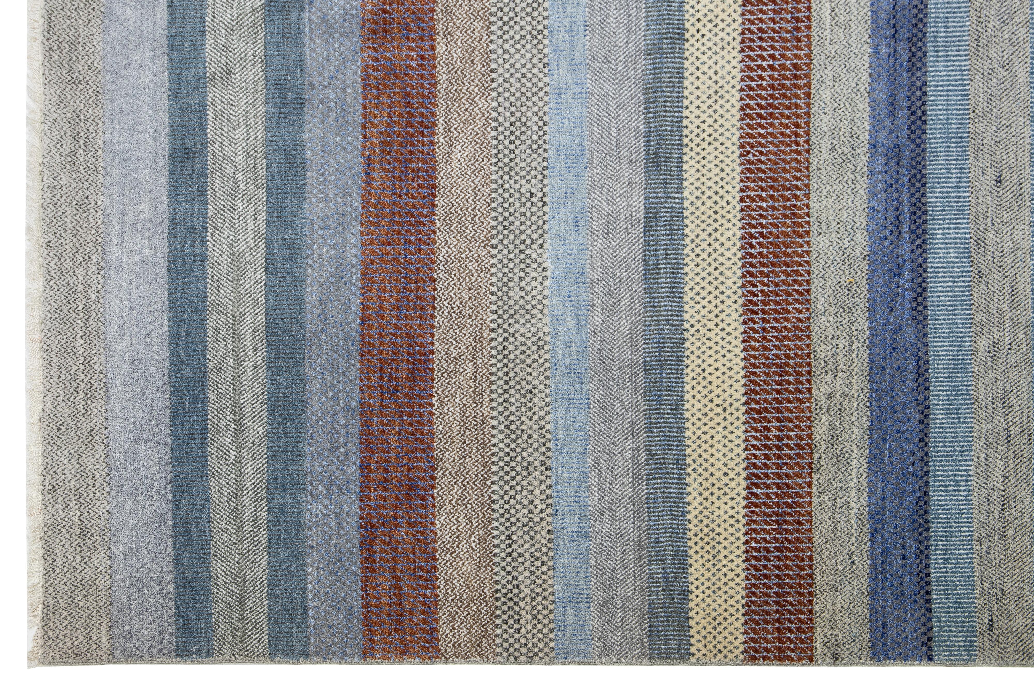 Striped Designed Modern Savannah Handmade Wool Rug In Gray For Sale 1