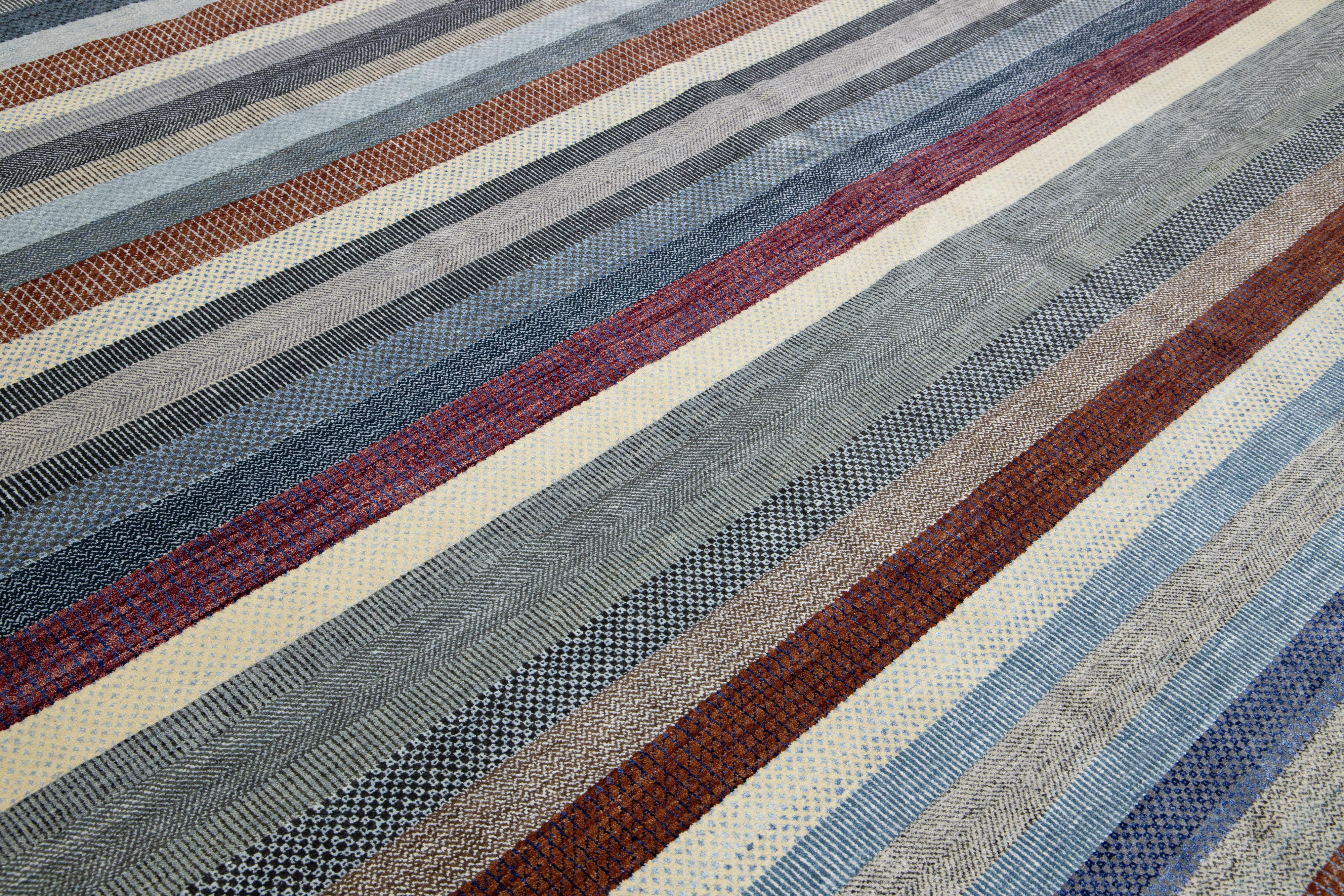 Striped Designed Modern Savannah Handmade Wool Rug In Gray For Sale 3