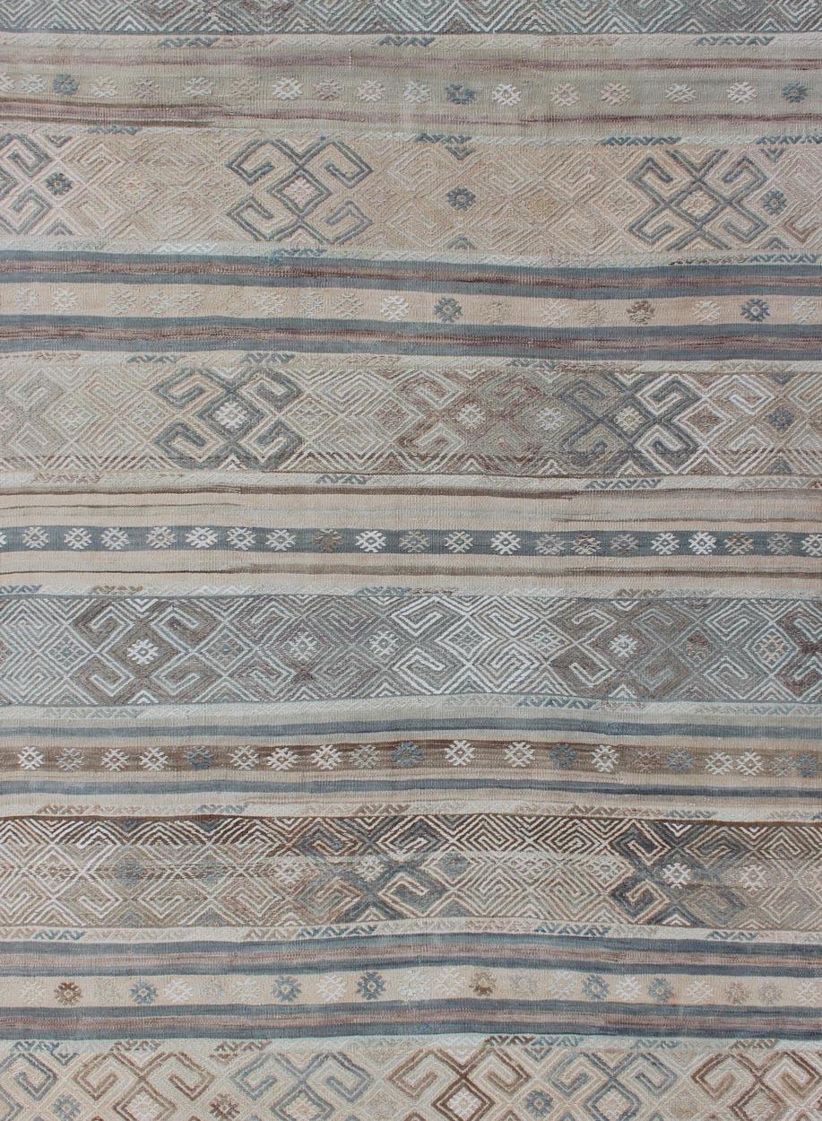 Striped Hand Woven Turkish Vintage Kilim with Geometric Designs In Good Condition For Sale In Atlanta, GA