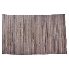 Tapis Kilim rayé 