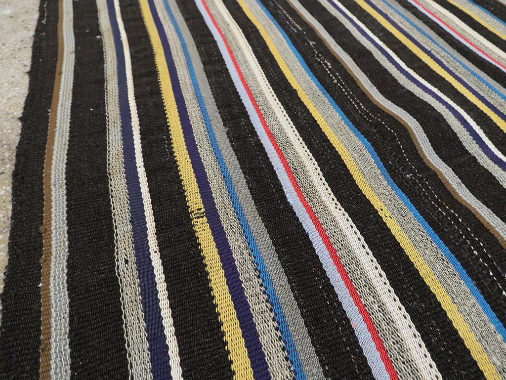 Striped Mid-20th Century Handmade Turkish Flatweave Kilim Room Size Carpet In Excellent Condition For Sale In New York, NY
