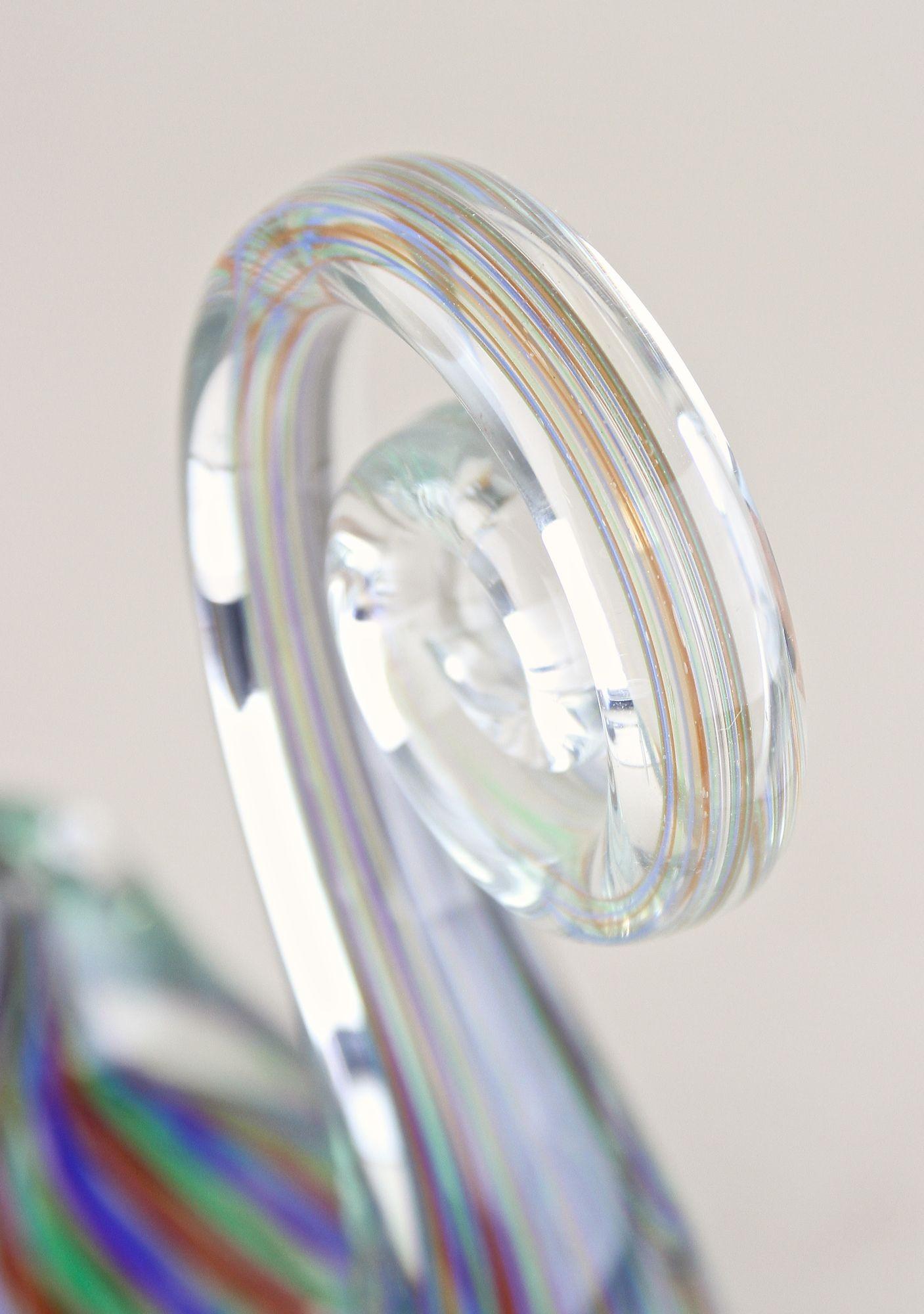Striped Murano Glass Bird Sculpture, Mid Century Murano Glass Art, IT ca. 1970 For Sale 6