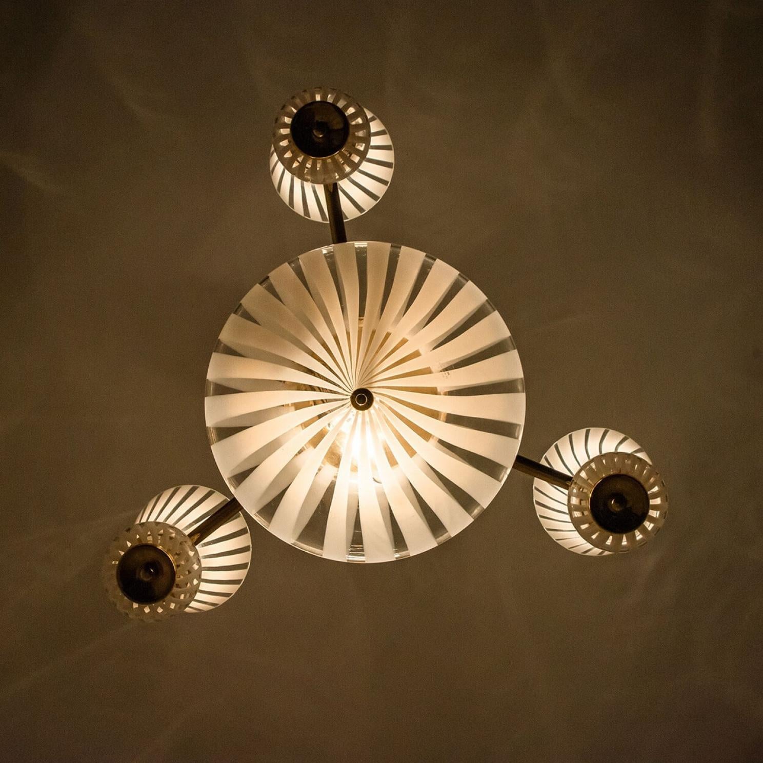 Striped Murano White Clear Glass Pendant Light, 1970s For Sale 9