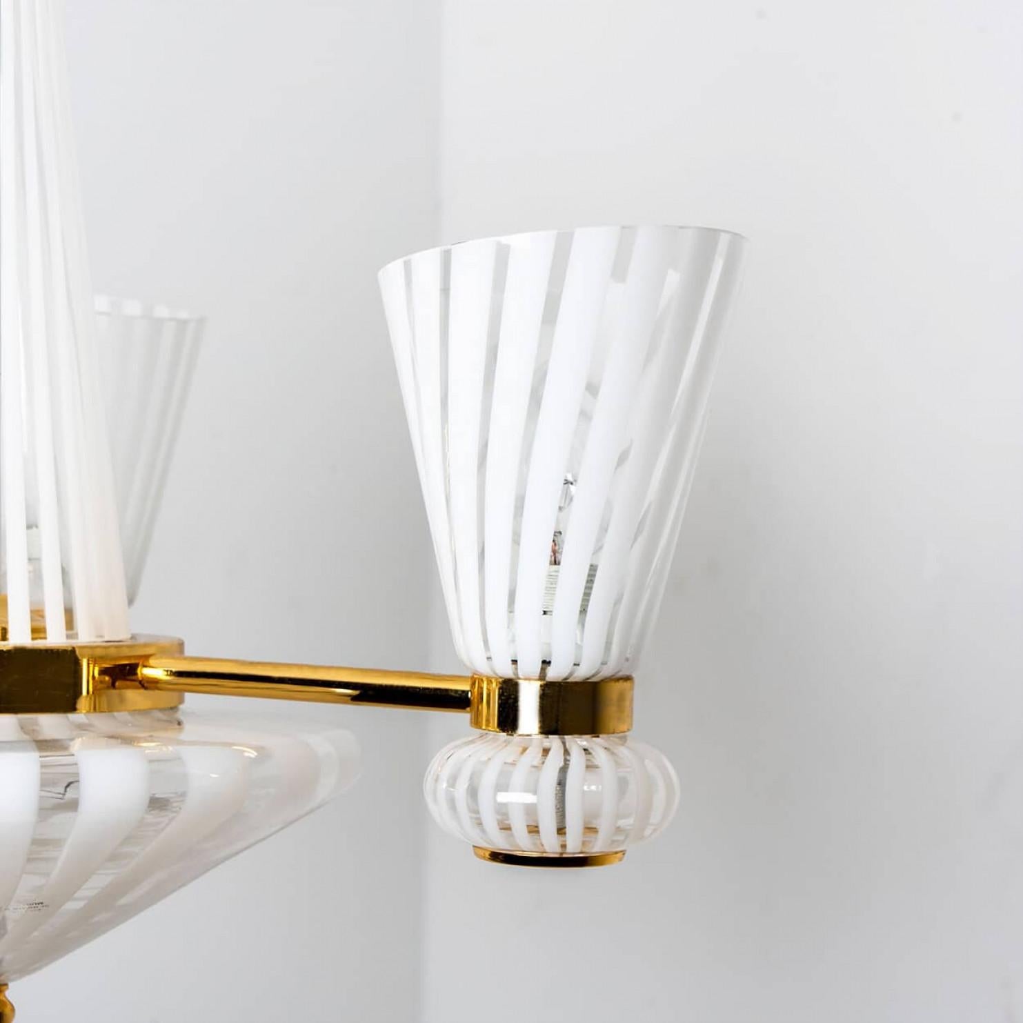 Gestreifte Murano Pendelleuchte aus weißem Klarglas, 1970er Jahre (Sonstiges) im Angebot