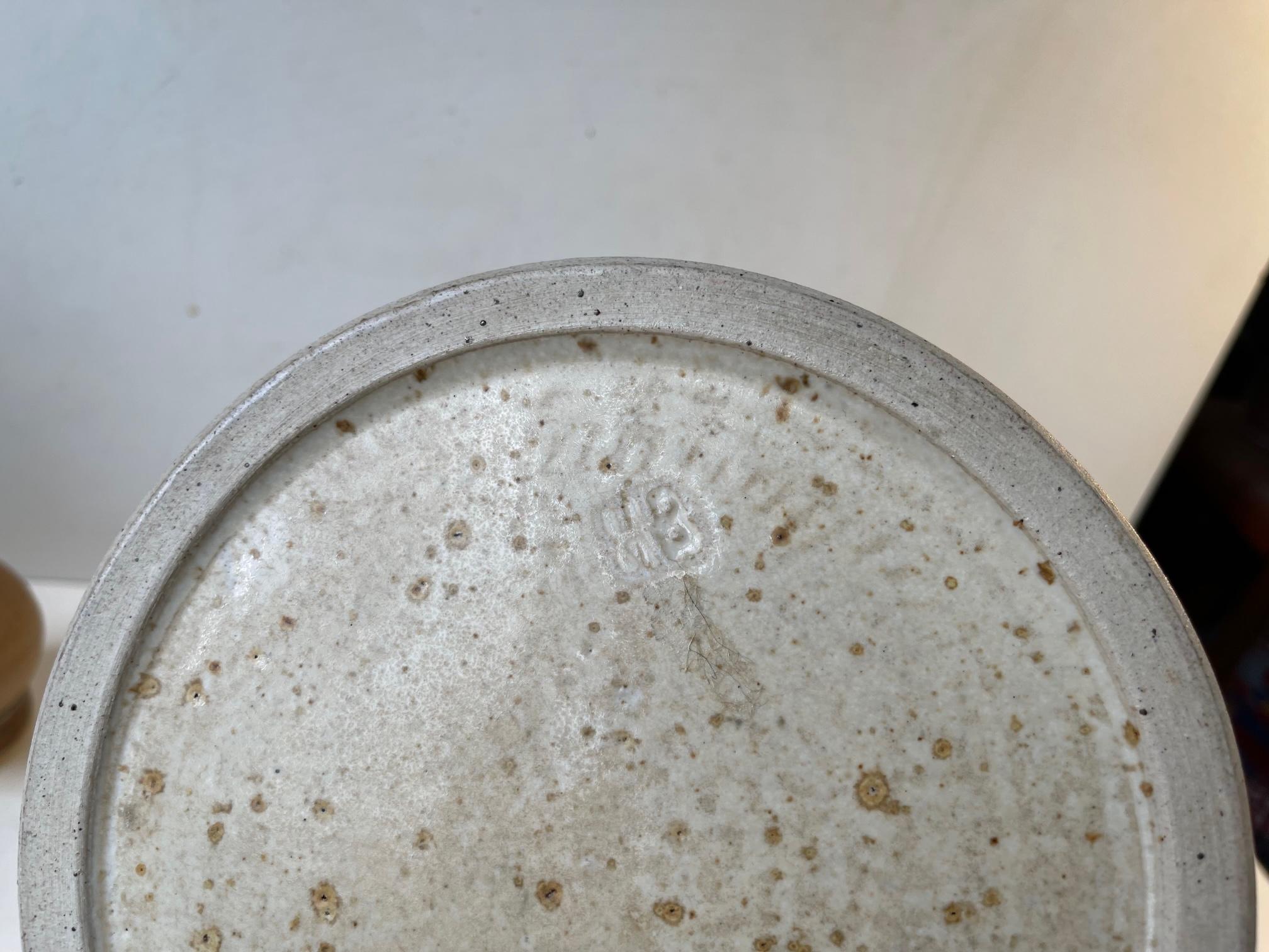 Pièces en grès scandinaves modernes rayées, 1970, groupe de 3 pièces en vente 1