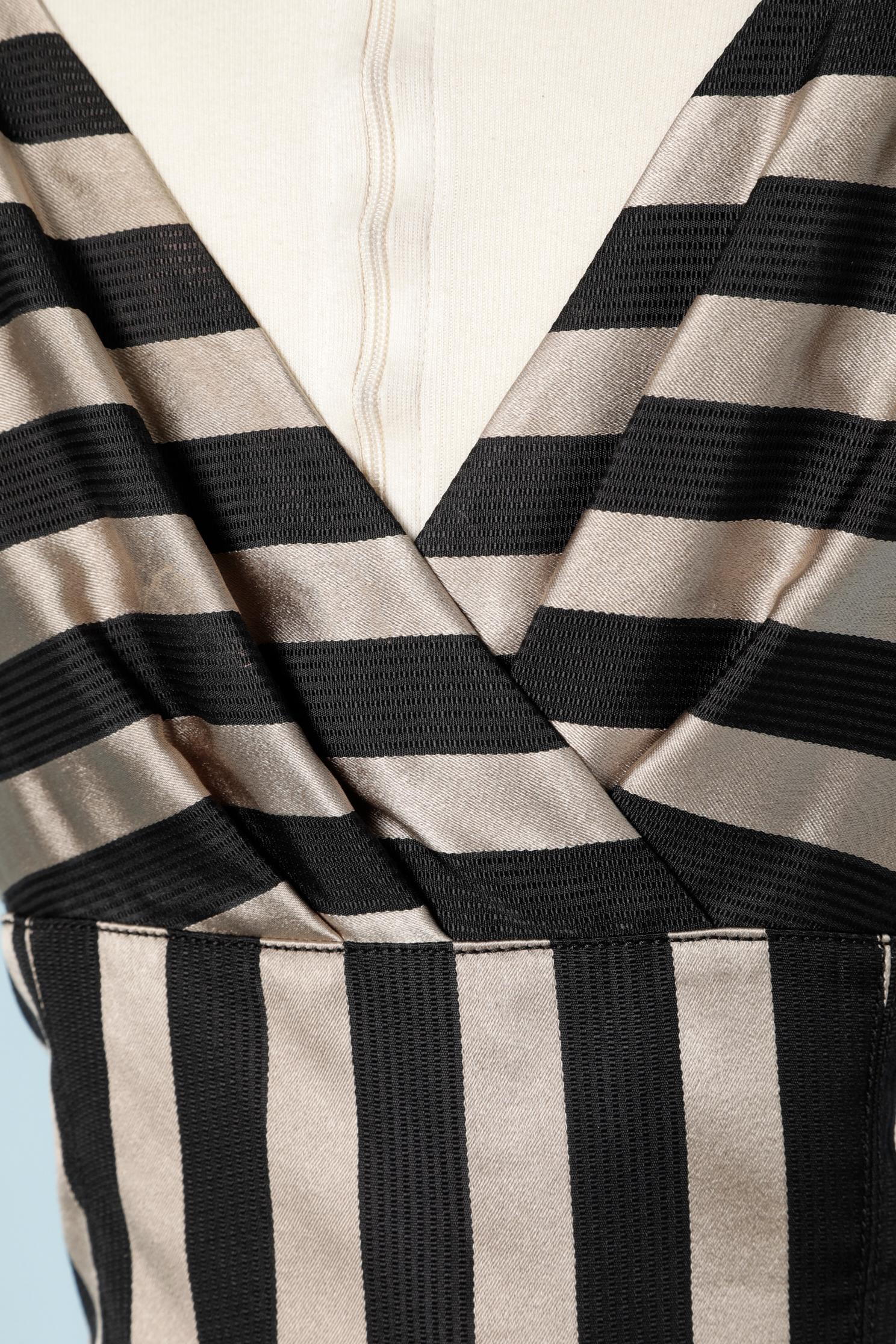 Striped silk ensemble Armani Collezioni  For Sale 8