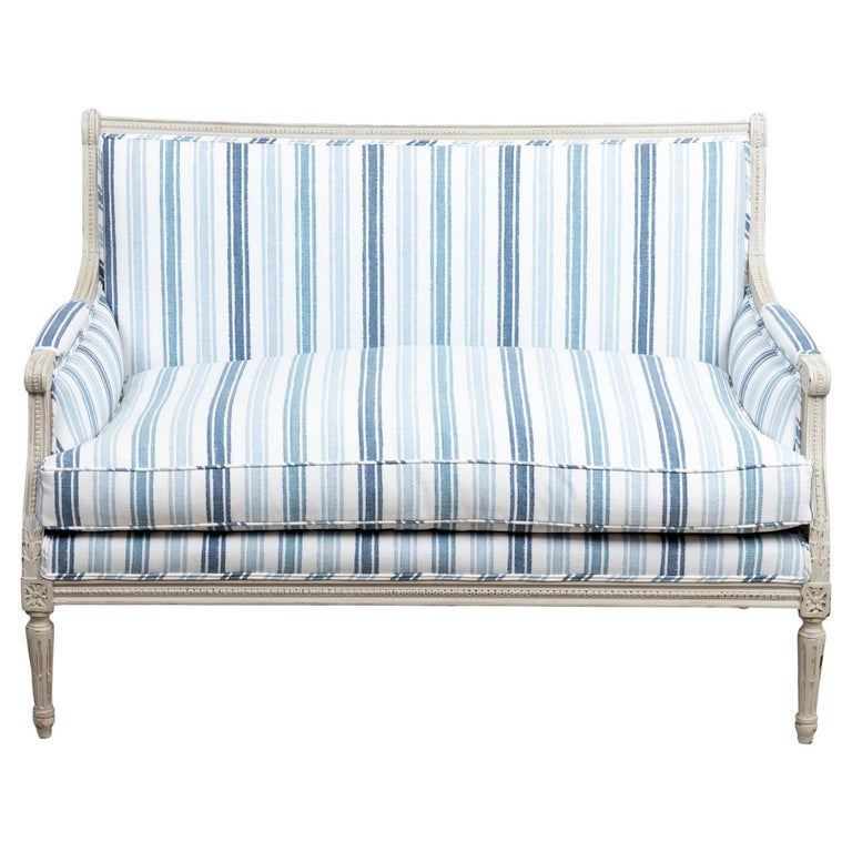 Striped Upholstered Settee For Sale at 1stDibs