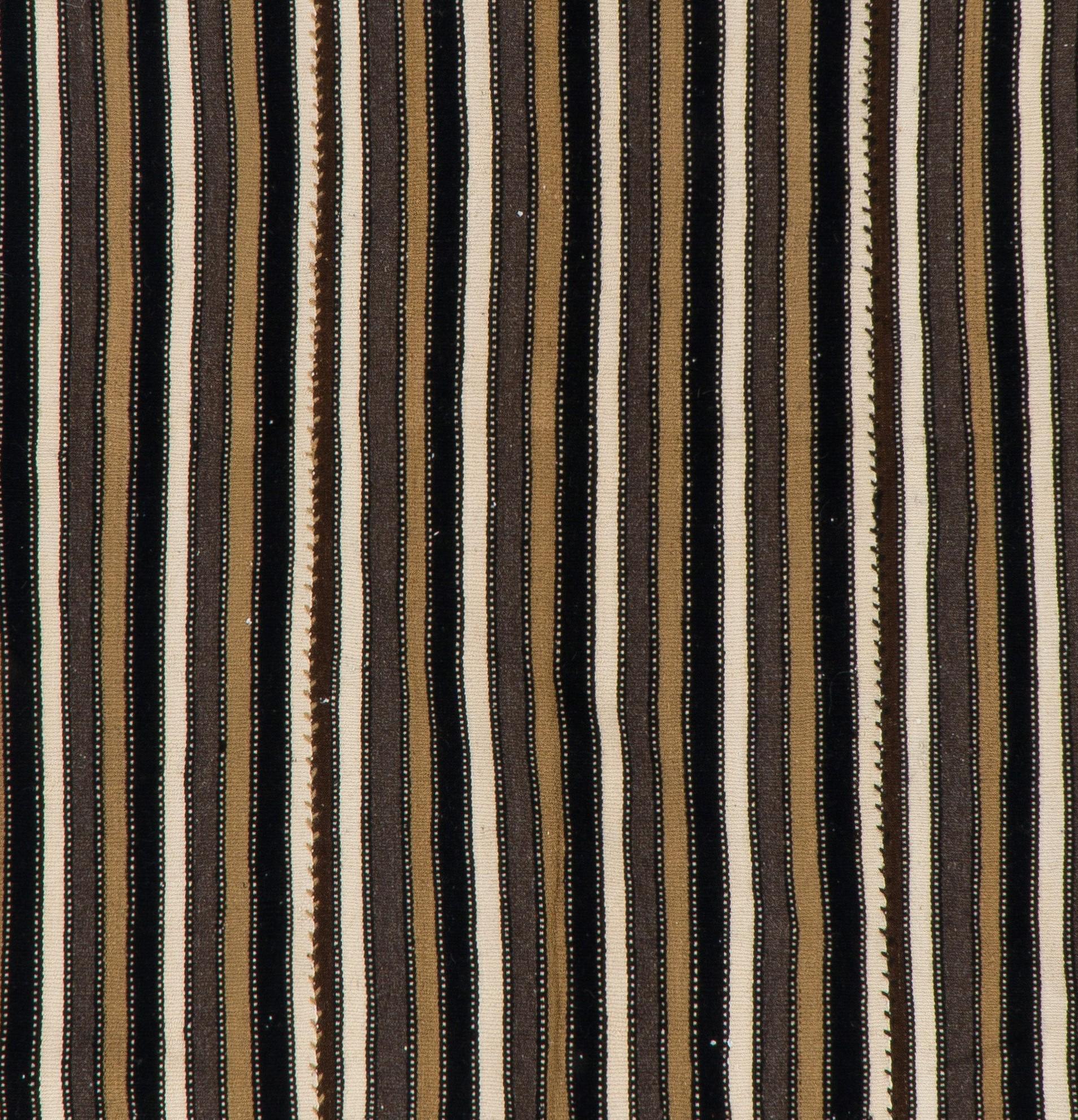 Turkish 5.6x8 Ft Hand-Woven Striped Vintage Kilim. 100% Wool Flatweave Rug. Reversible