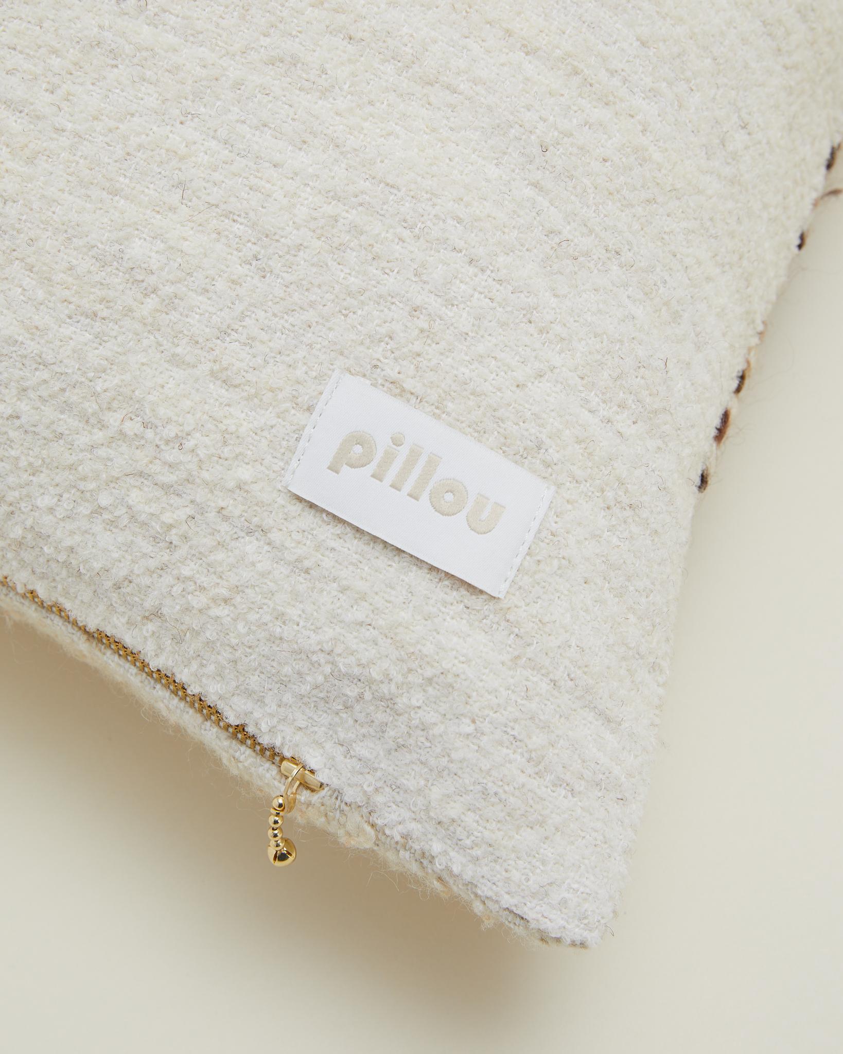 Swedish Striped Vintage Scandinavian Wool fabric Pillow in Cream 60x50 cm For Sale