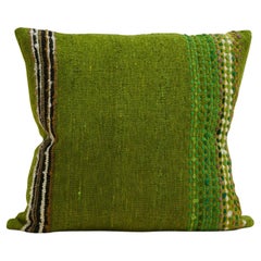 Gestreiftes skandinavisches Vintage-Wollstoffkissen in Grün 60x60 cm Option 1