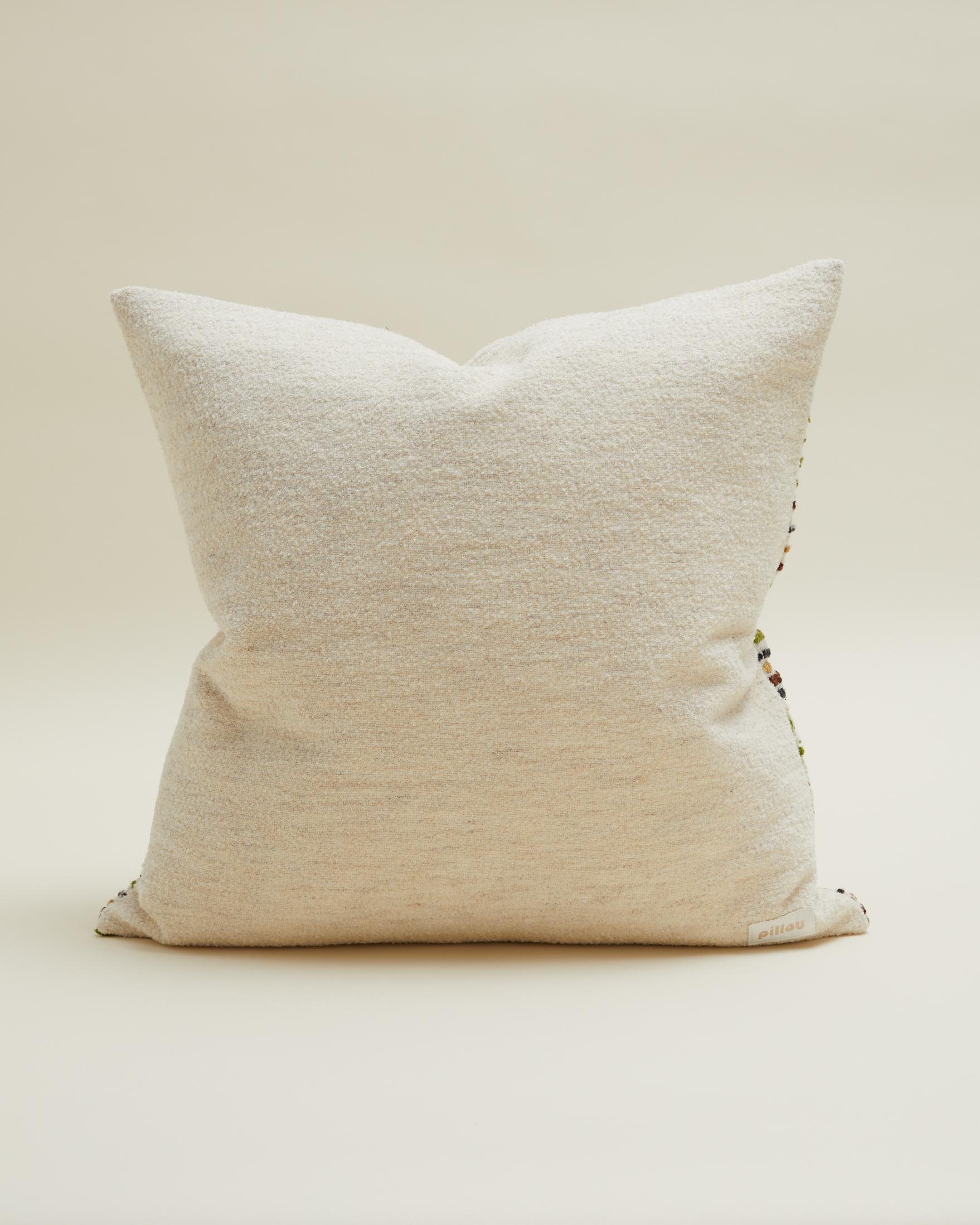 Scandinavo moderno Cuscino a righe in lana scandinava vintage in crema, verde e beige 60x60cm, n.1 in vendita