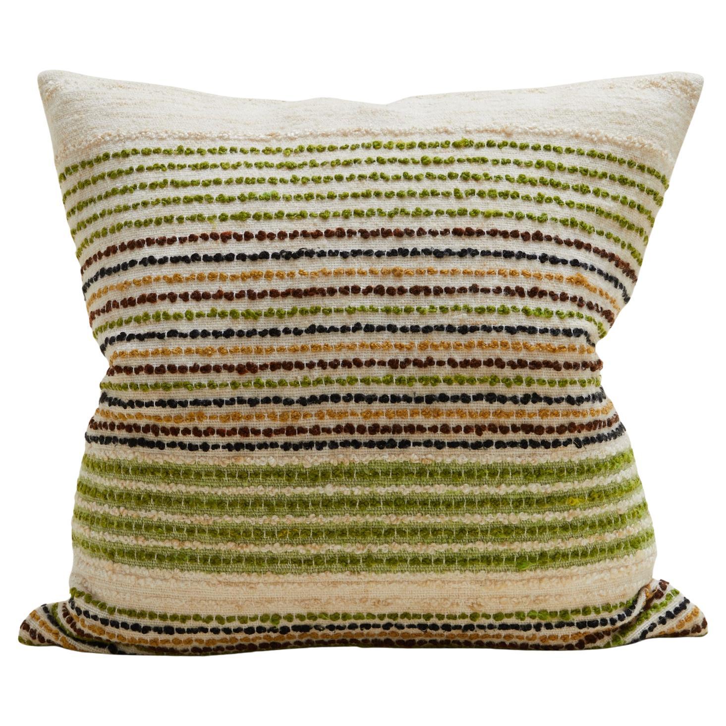 Gestreiftes skandinavisches Vintage-Wollkissen in Creme, Grün und Beige 60x60cm, Nr.1