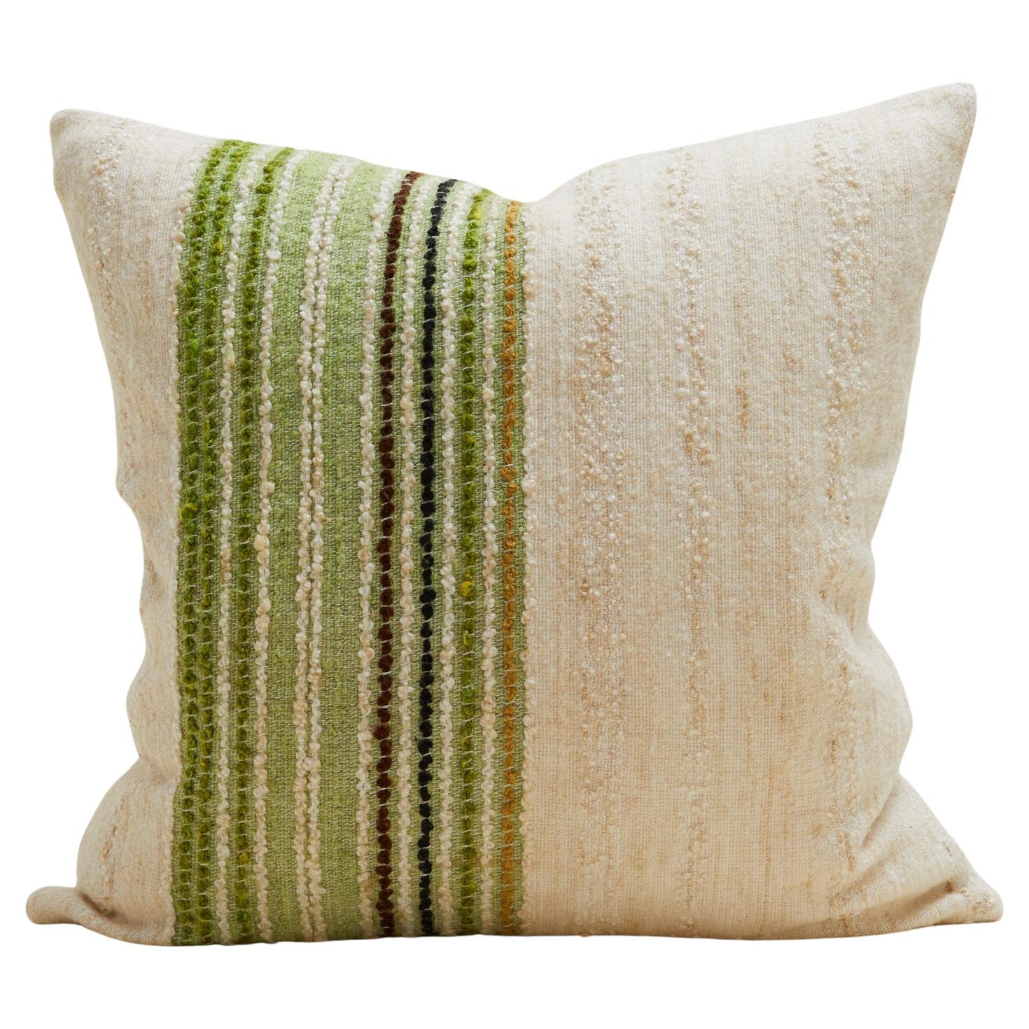 Gestreiftes skandinavisches Vintage-Wollkissen in Creme, Grün und Beige 60x60cm, Nr.2