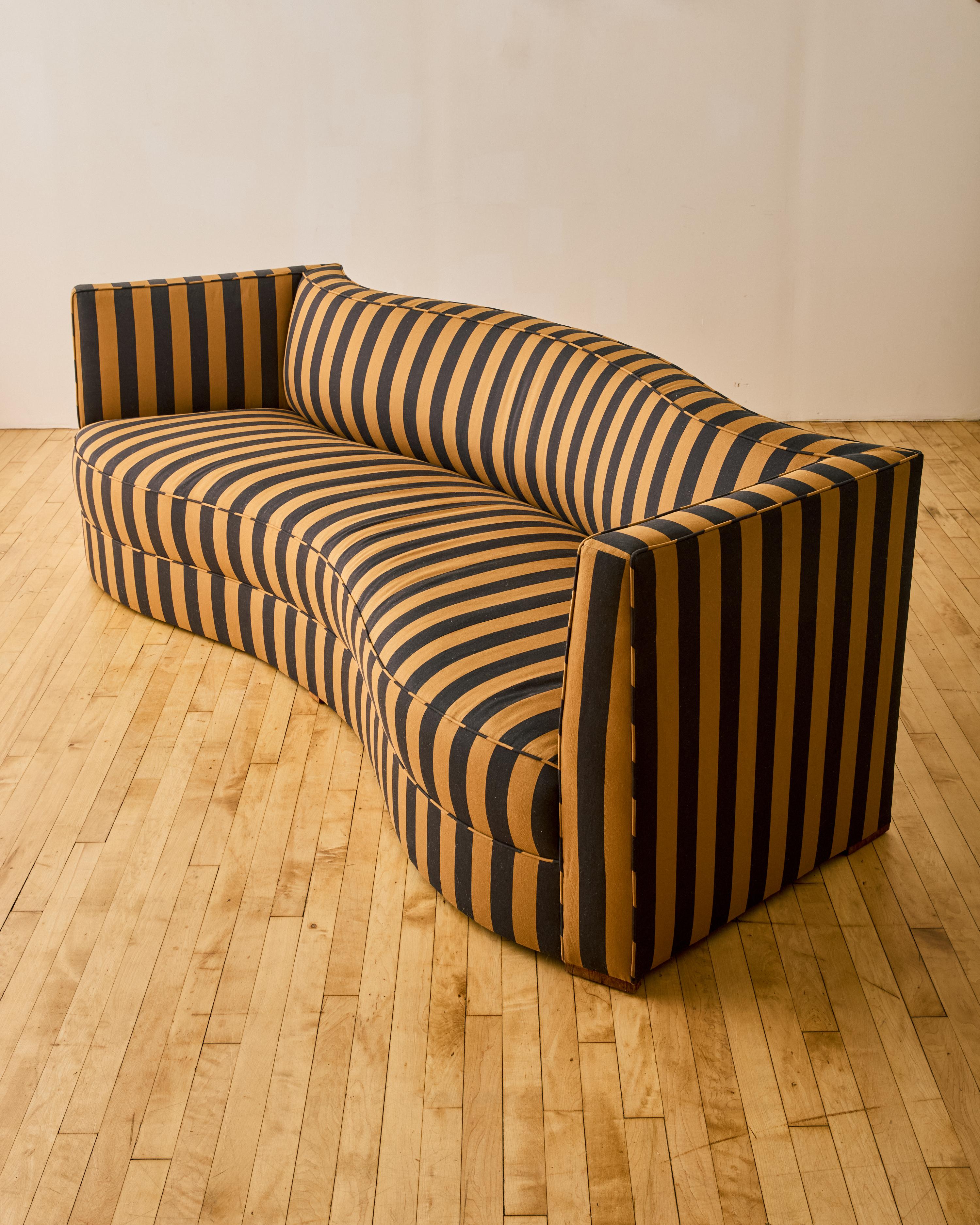 Canapé Striped Wave C.C. 1960 Bon état - En vente à Long Island City, NY