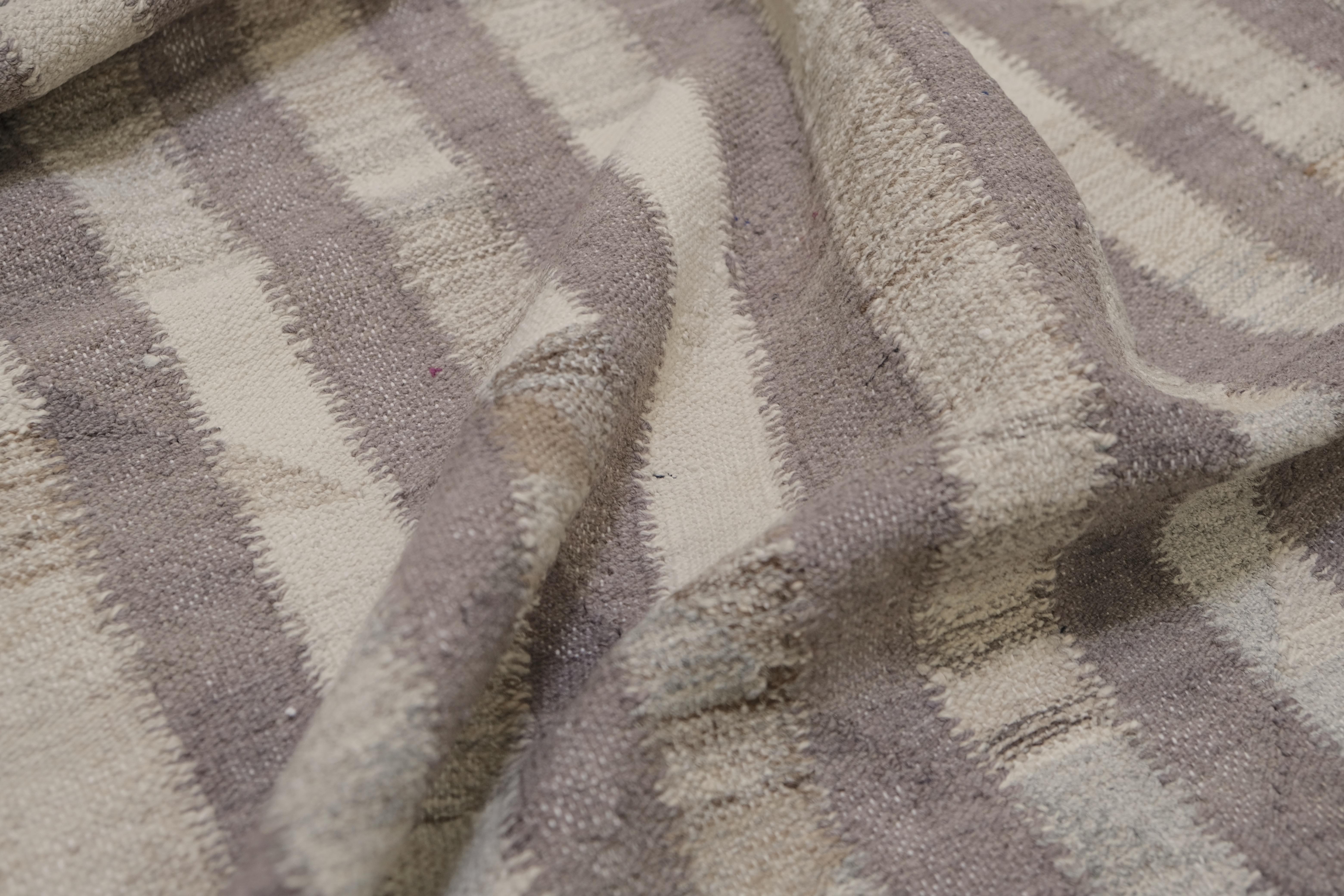 Scandinavo moderno Kilim di lana a righe 6'8''x9'5'' in vendita