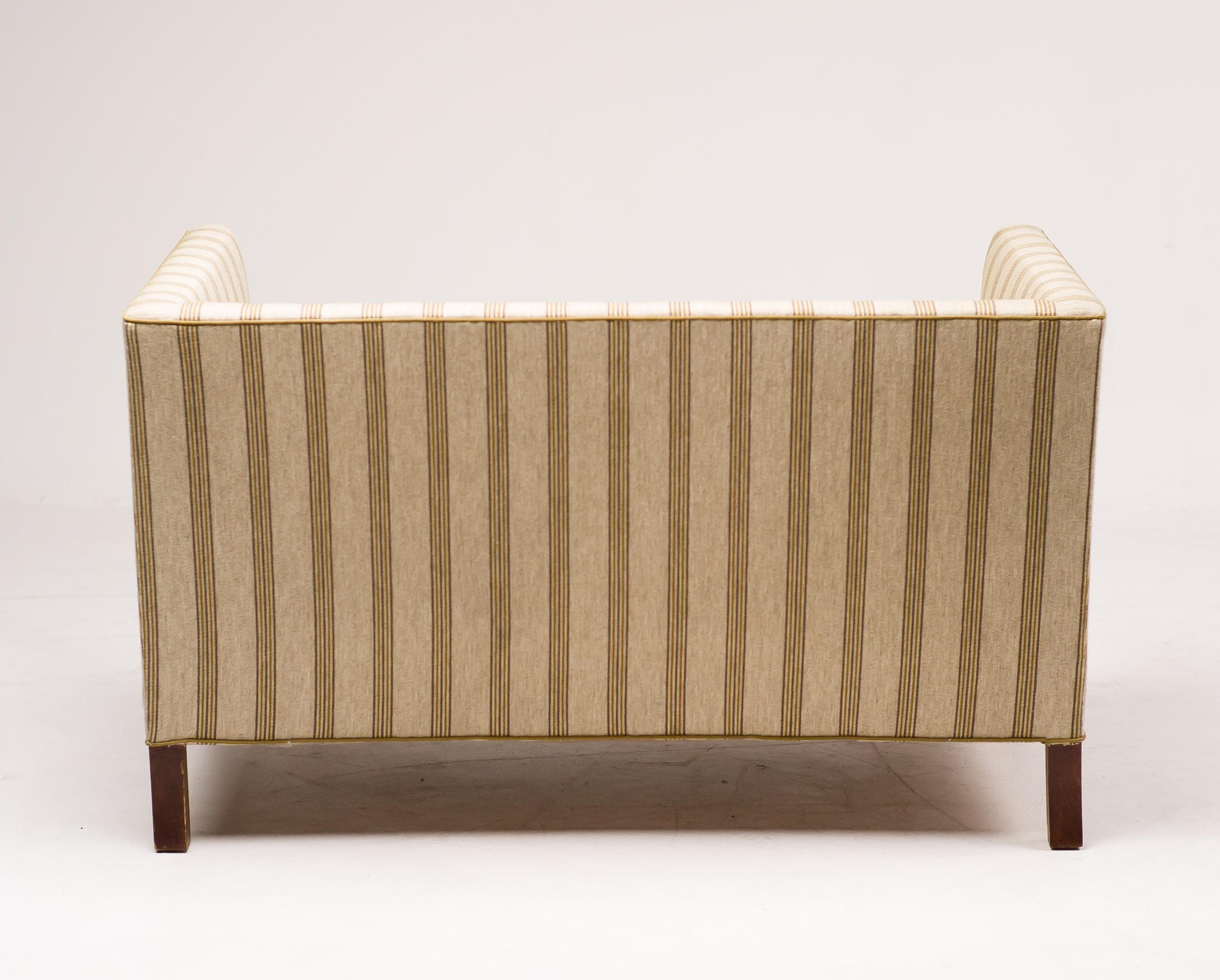 Striped Wool Sofa by Fritz Hansen 3