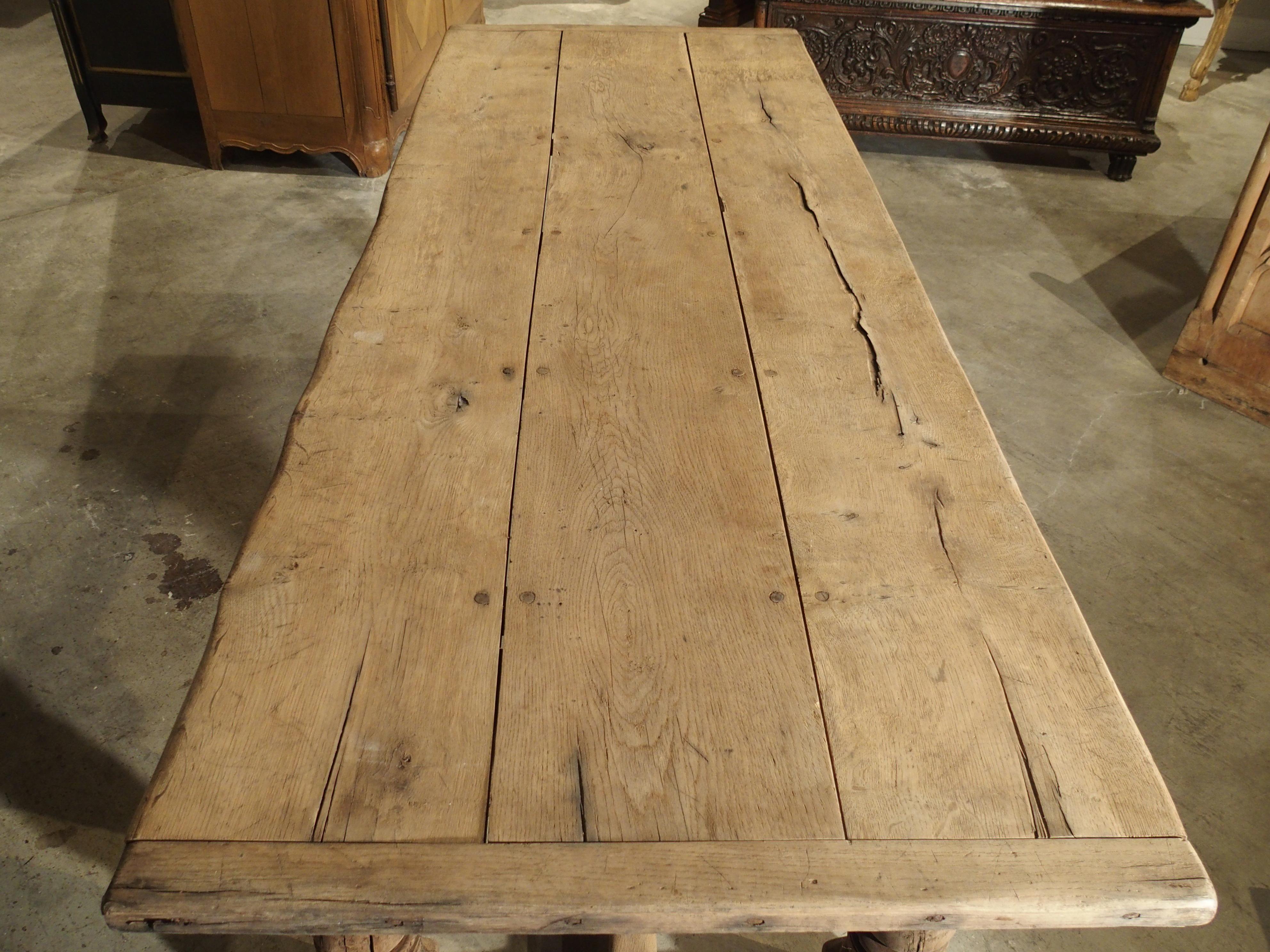 Hand-Carved Stripped Antique Oak Jacobean Style Refectory Table from England, 19th Century