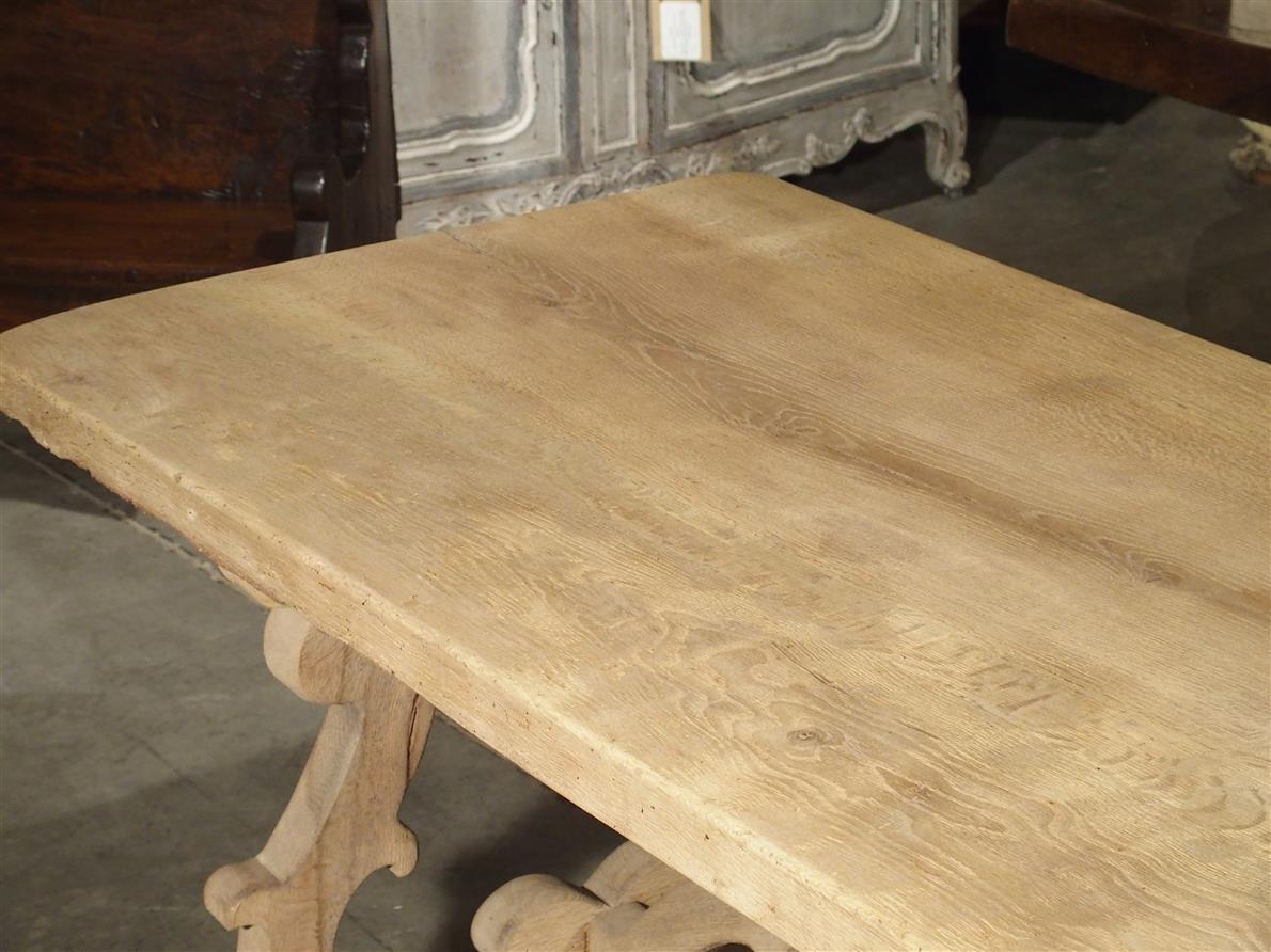 Stripped Antique Tuscan Oak Dining Table, Late 19th Century 6
