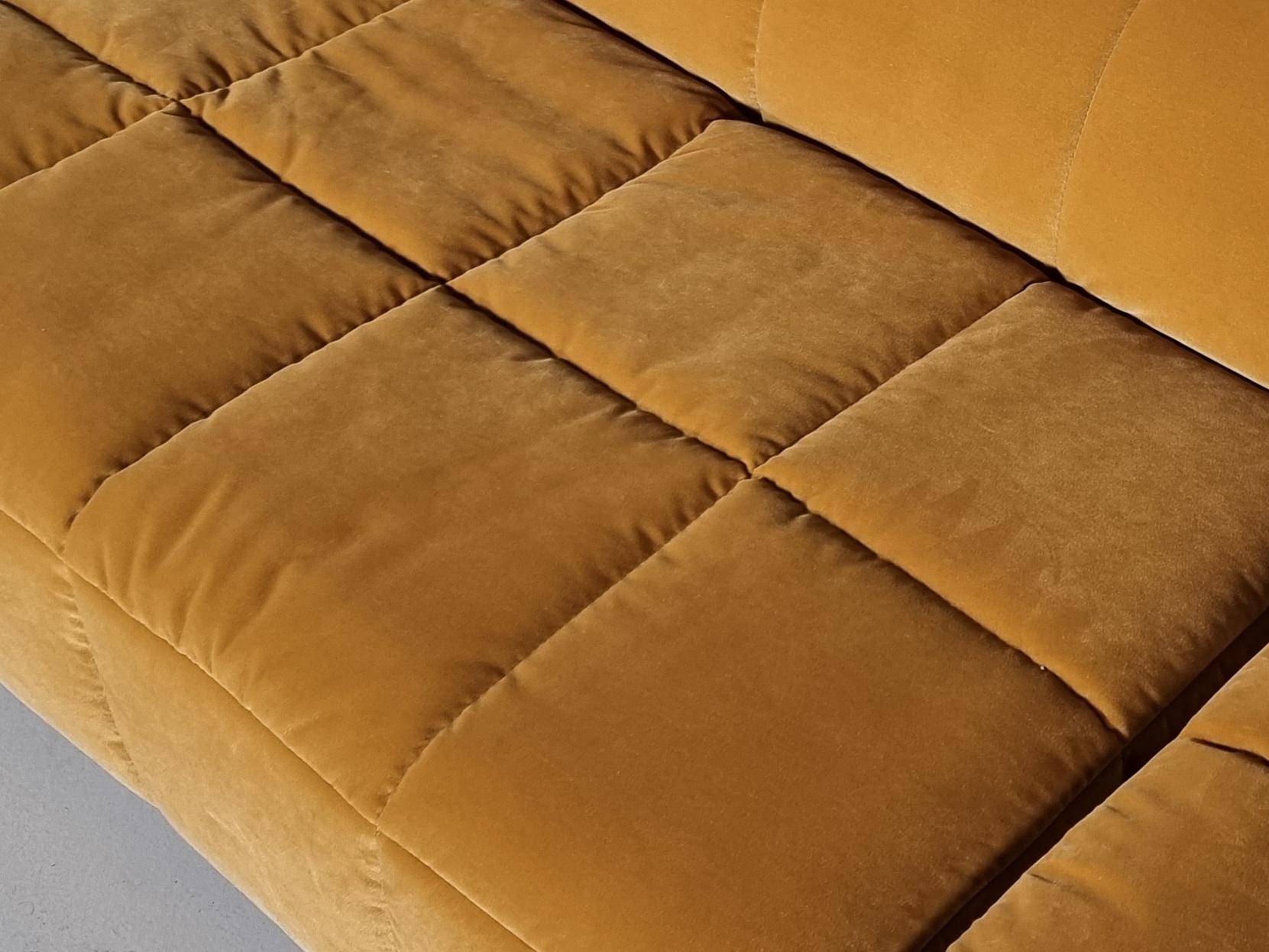 Strips Modular Sofa in gold/yellow velvet by Cini Boeri for Arflex, 1970s 1