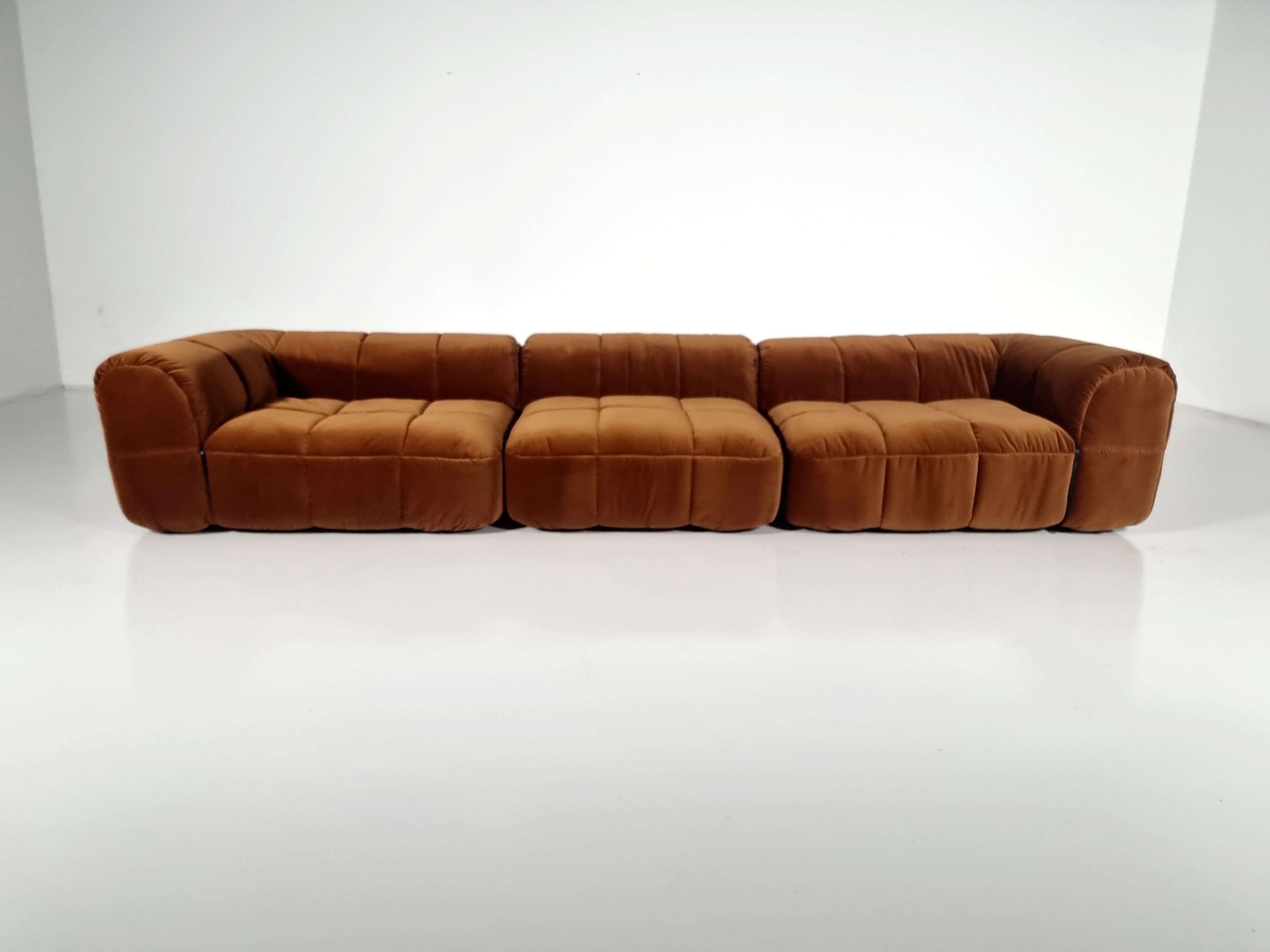 Velvet Strips Sofa in caramel brown velvet by Cini Boeri for Arflex, 1970s