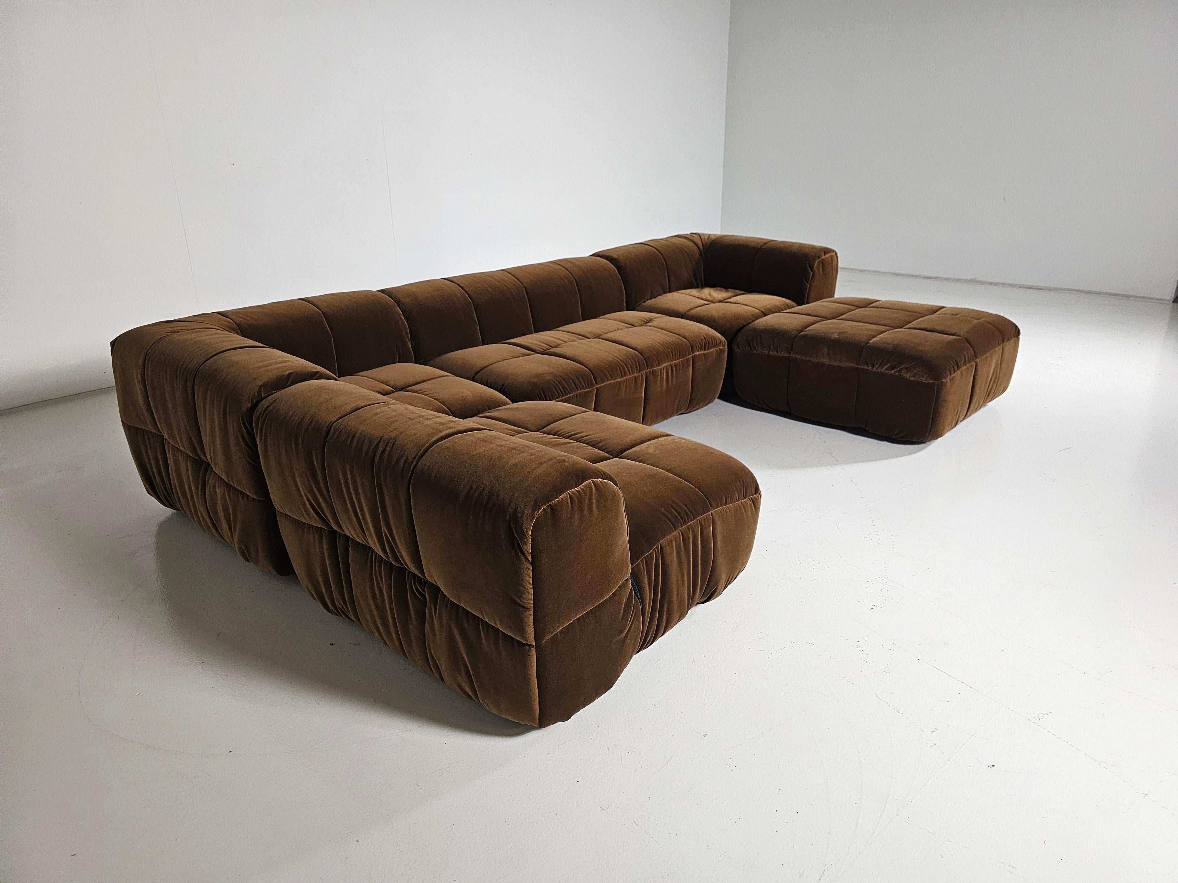 Mid-Century Modern Strips Sofa in brown cotton velvet by Cini Boeri for Arflex, 1970s