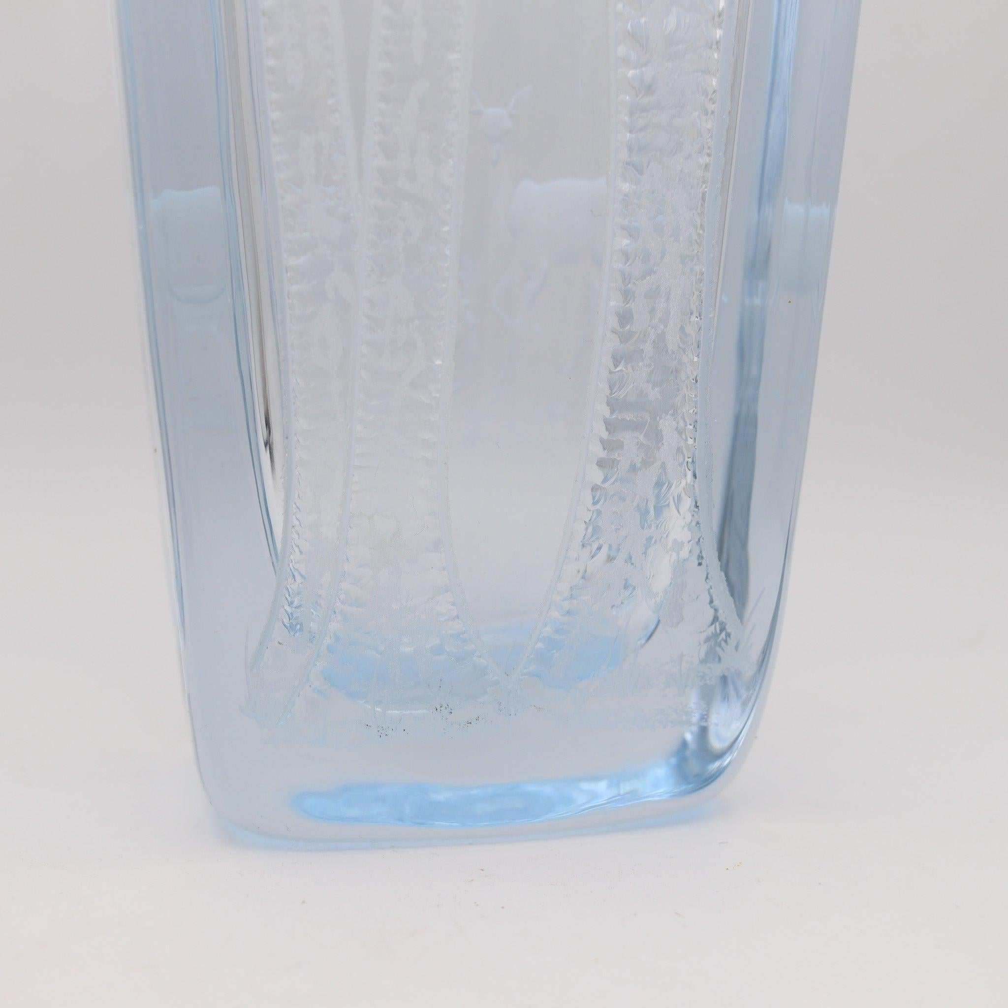 Swedish STROMBERGSHYTTAN 1950-60 Sweden Laila Von Wendel Decorative Art Glass Vase For Sale