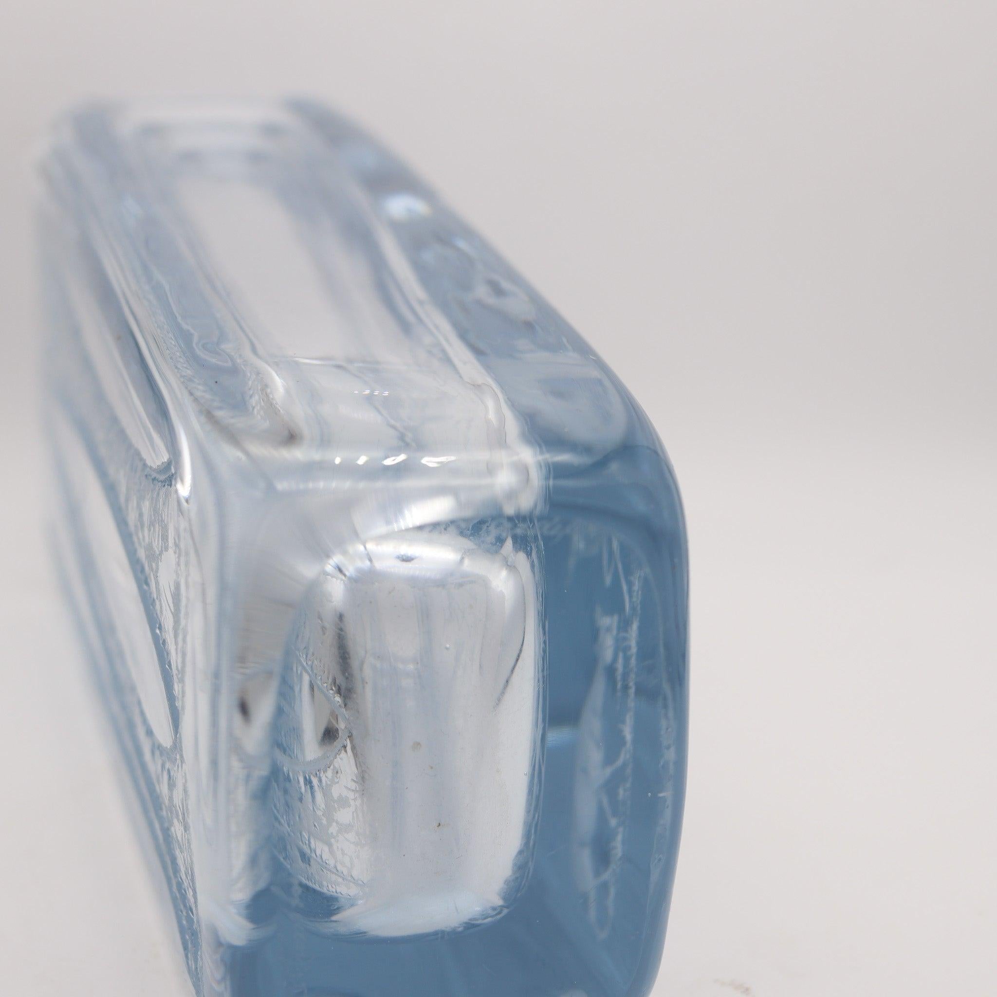 STROMBERGSHYTTAN 1950-60 Sweden Laila Von Wendel Decorative Art Glass Vase For Sale 2