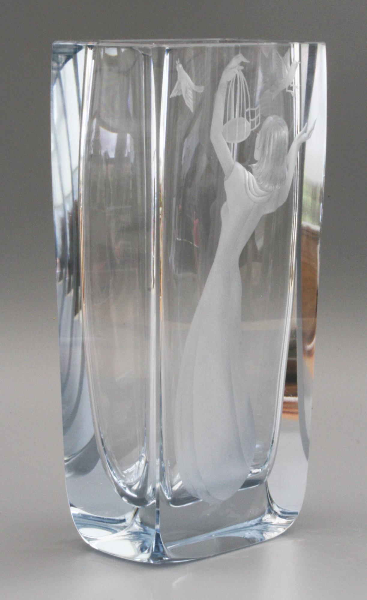 Strombergshyttan Mid Century Swedish Engraved Girl & Birdcage Art Glass Vase For Sale 2