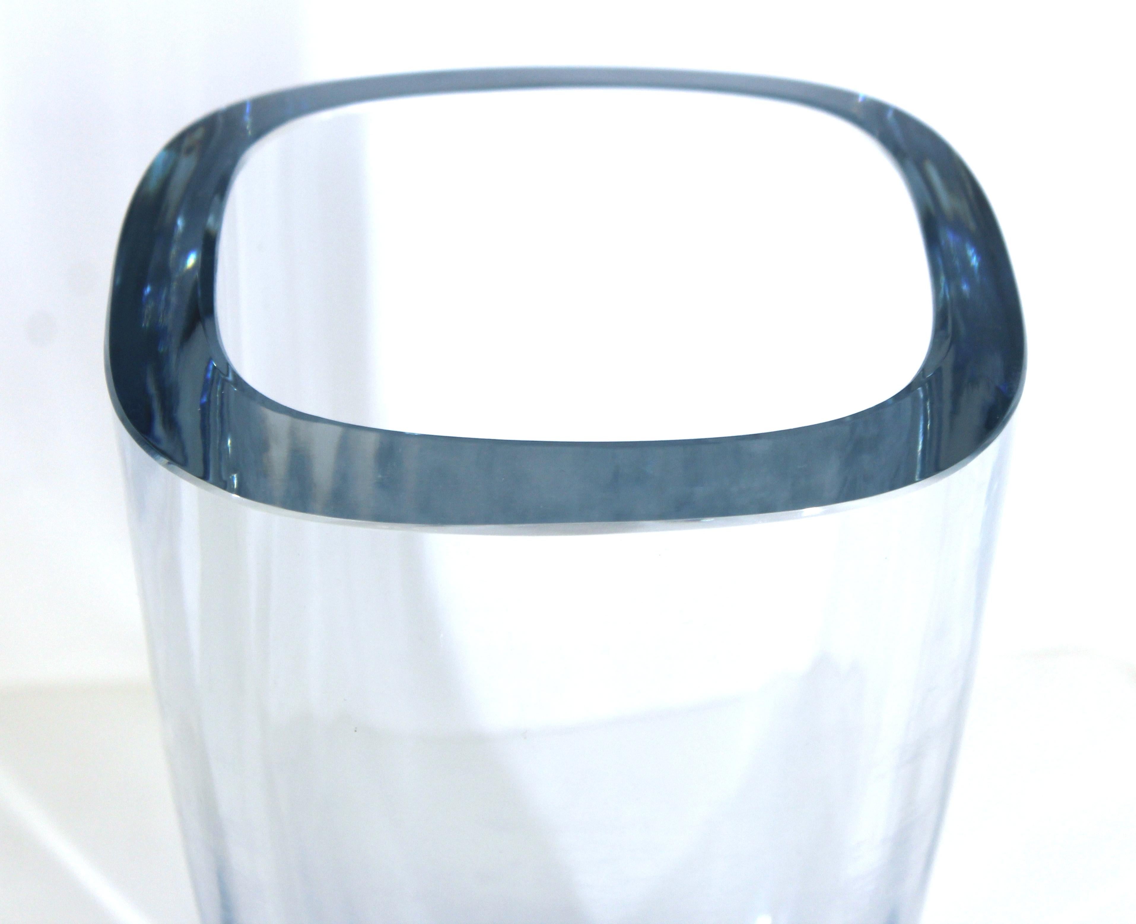 stromberg glass vase