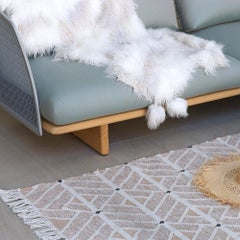 Strong But Soft Customizable Helden Runner in Sand X-Large