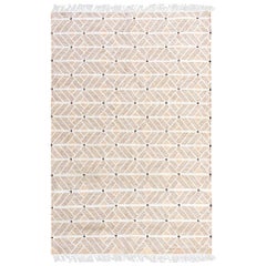 Strong But Soft Customizable Helden Weave Rug in Sand Extra Large