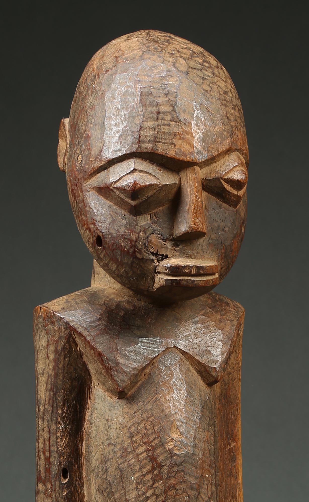 Hand-Carved Strong Cubist Lobi Standing Figure Ghana Burkina Faso Africa Early 20th Century For Sale