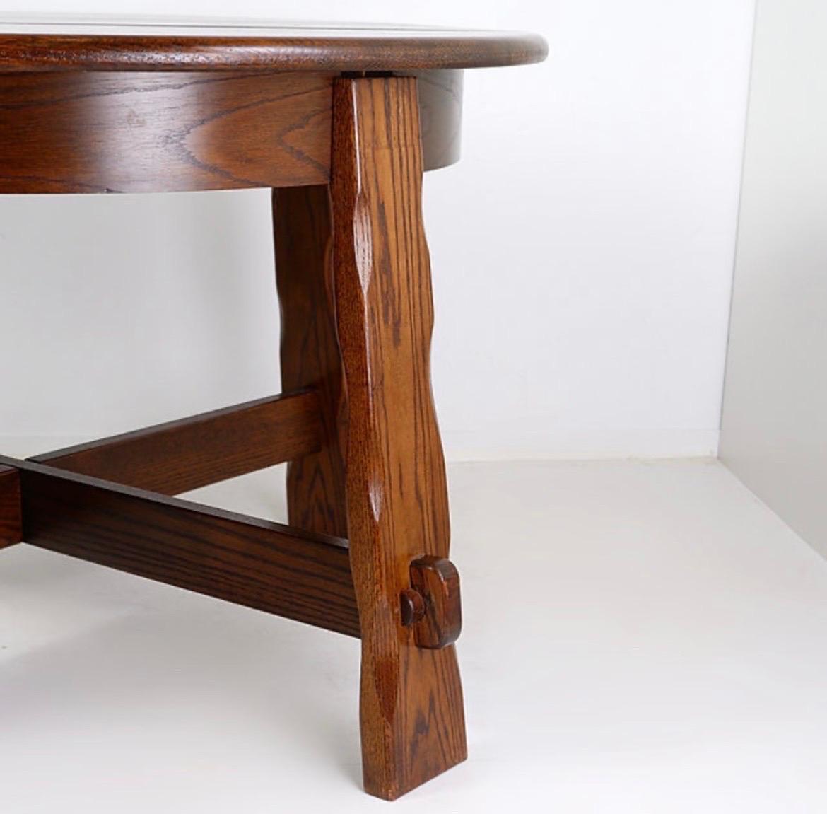 20ième siècle Table ronde à rallonge en Oak Brutalist 1950s Mid-20th Century en vente