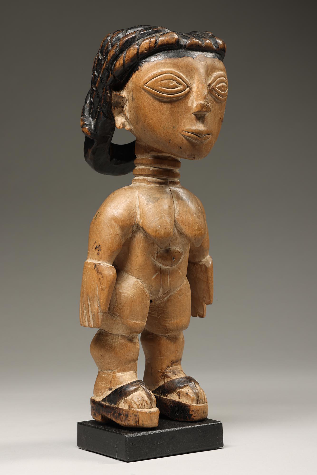 Wood Strong Standing Female figure with Braided Hair Ewe Ghana, West Africa ex Willis For Sale