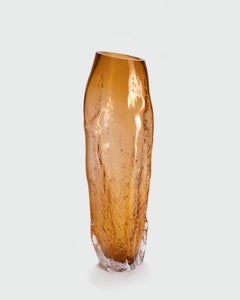 Große Vase „ Structured By Nature“ von David Valner