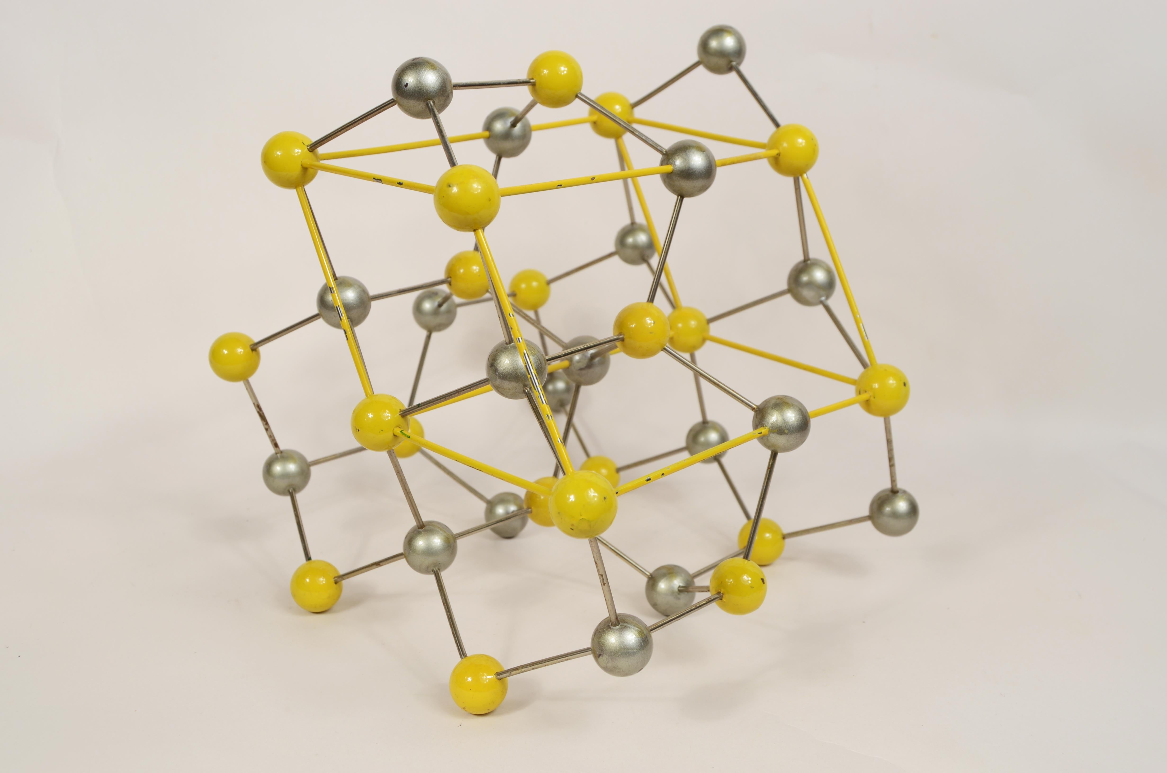 Didactic atomic structure of zinc-iron sulfide Czech production 1950s  For Sale 2
