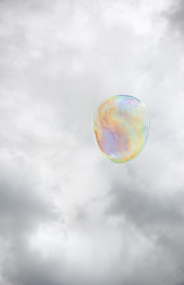 Stuart Allen Abstract Photograph - Bubble No. 8