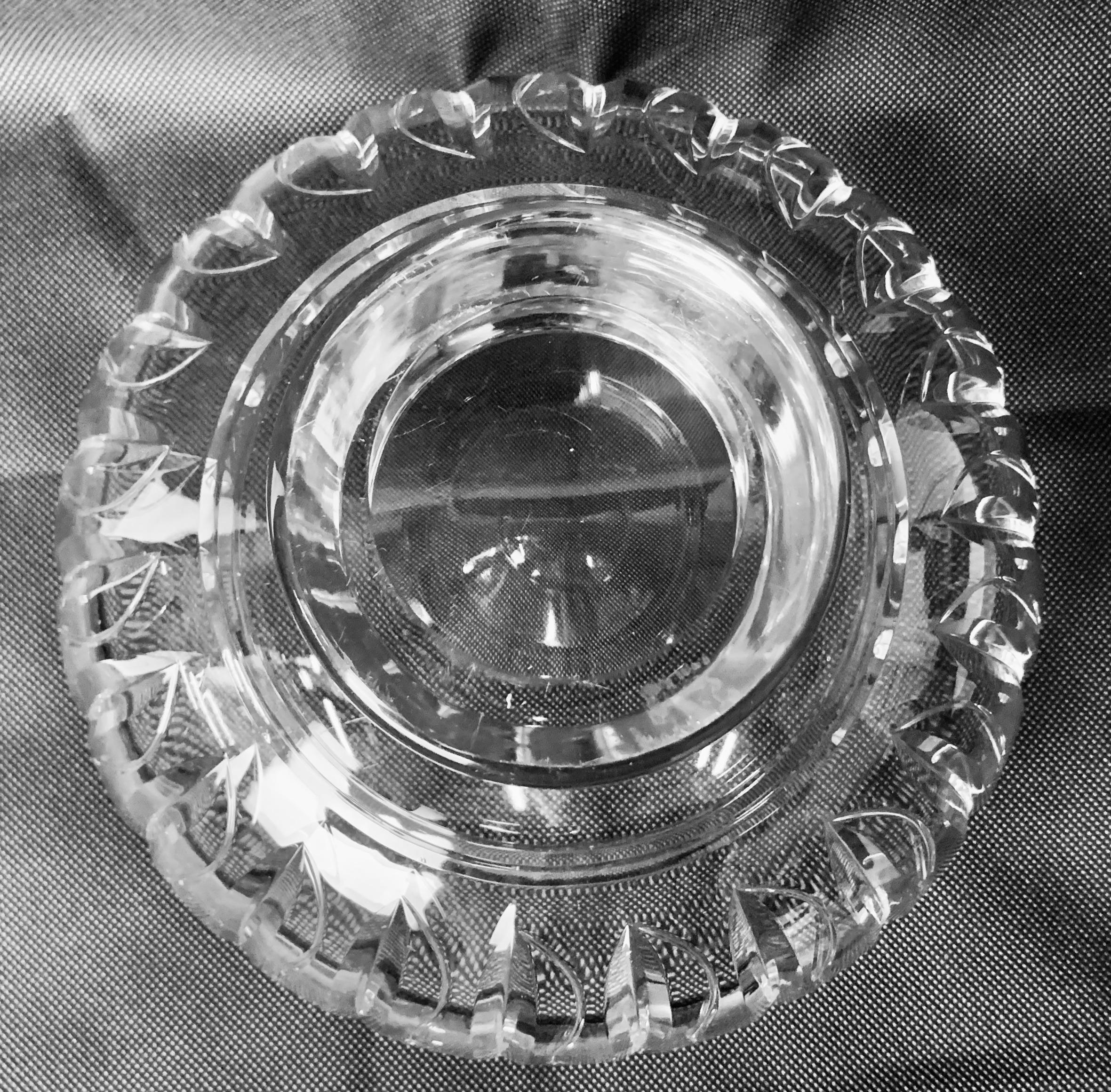  Bol en cristal taillé transparent Stuart Glass à motif Hamptonshire, Angleterre Bon état - En vente à West Palm Beach, FL