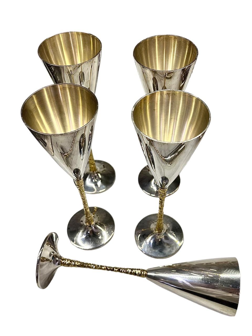 Stuart Devlin Set of 28 English Parcel-Gilt Sterling Silver & Gold Flutes For Sale 7
