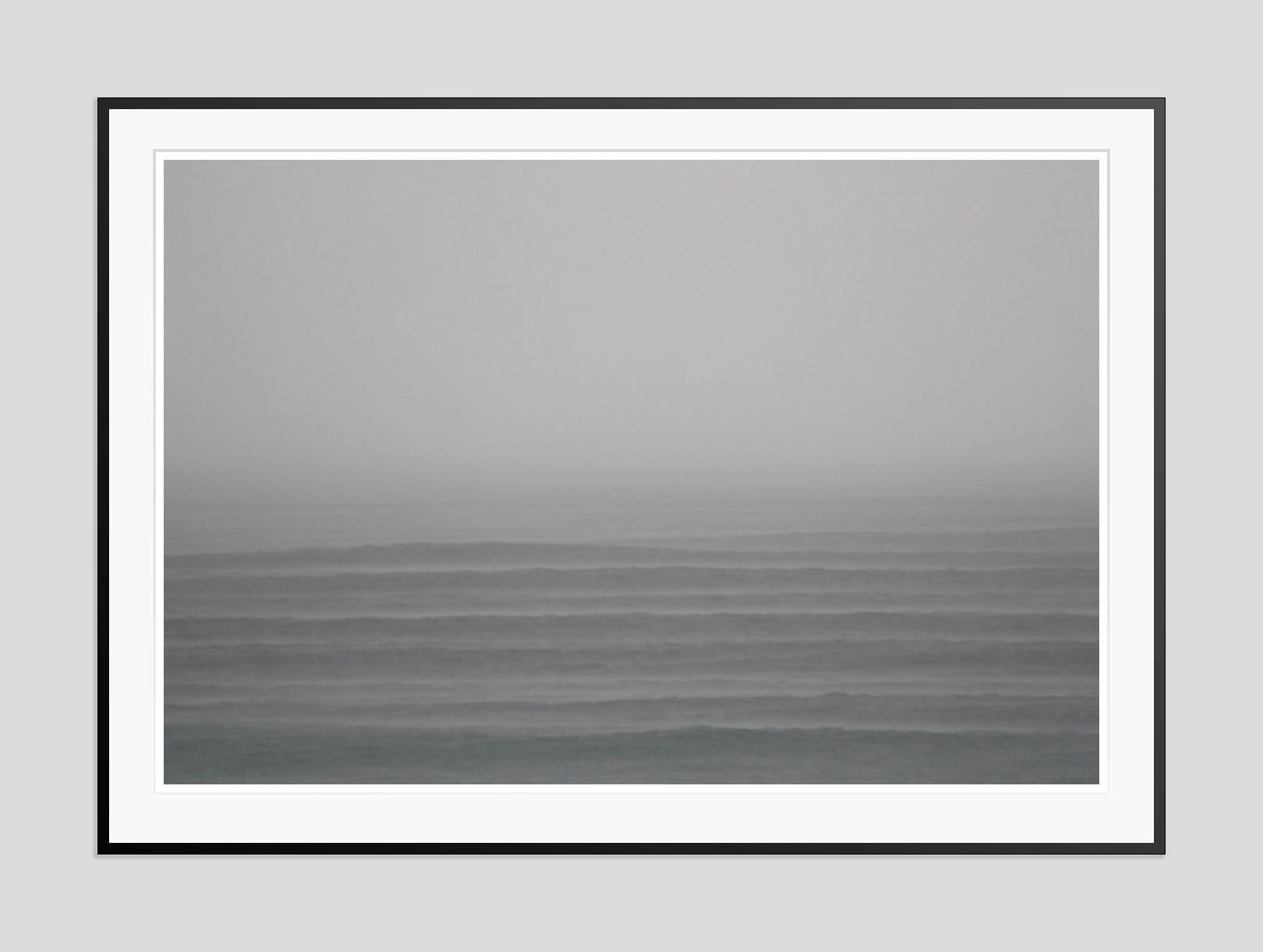 Mare calmo -  Stampa gigante oversize firmata in edizione limitata - Photograph di Stuart Möller