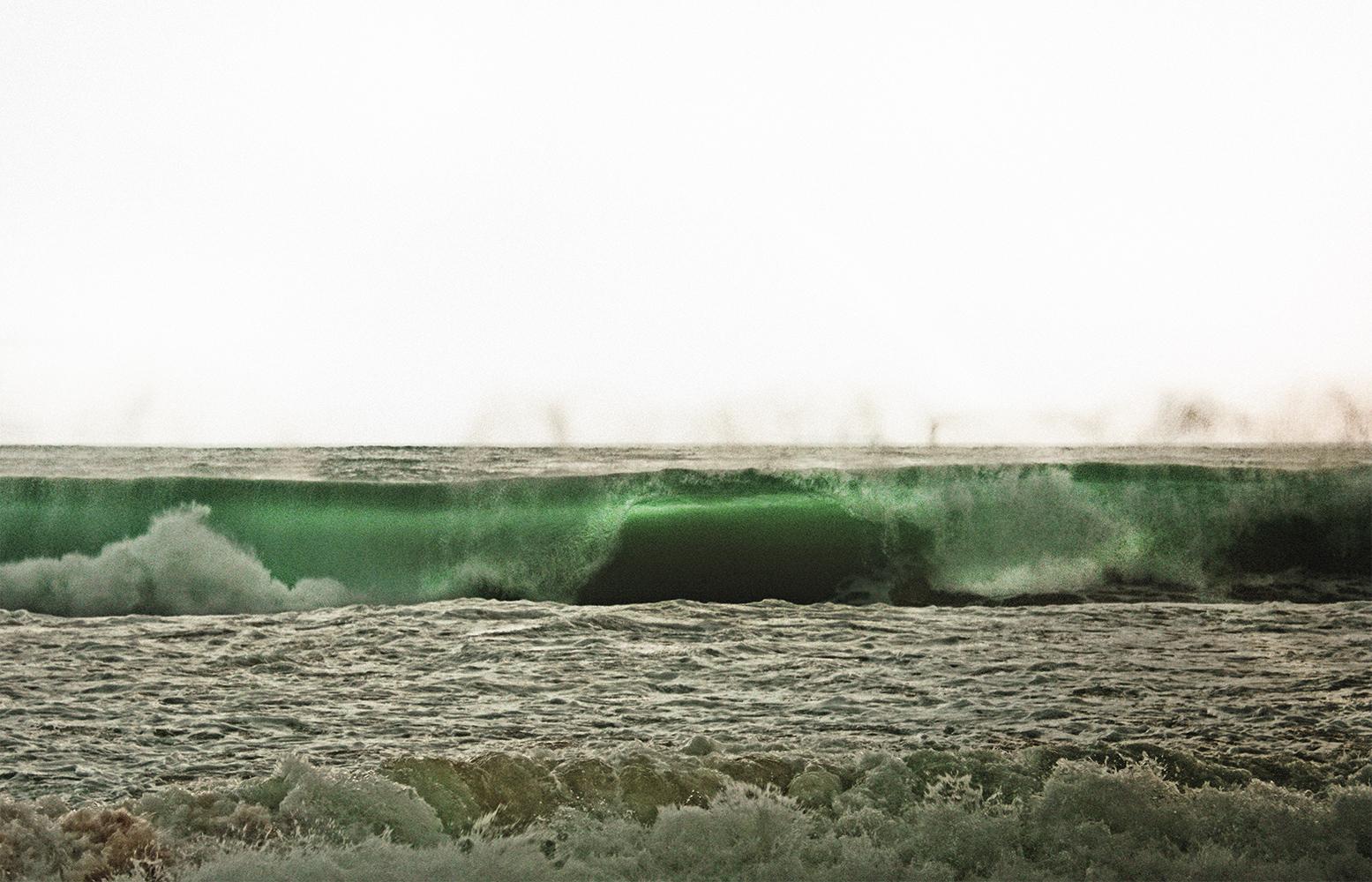 Color Photograph di Stuart Möller - Mare di smeraldo  Stampa fotografica di paesaggio marino firmata in edizione limitata