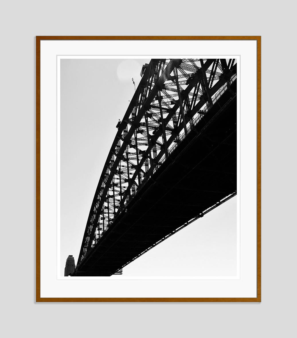 Puente del puerto -  Edición limitada firmada de gran tamaño - Photograph de Stuart Möller