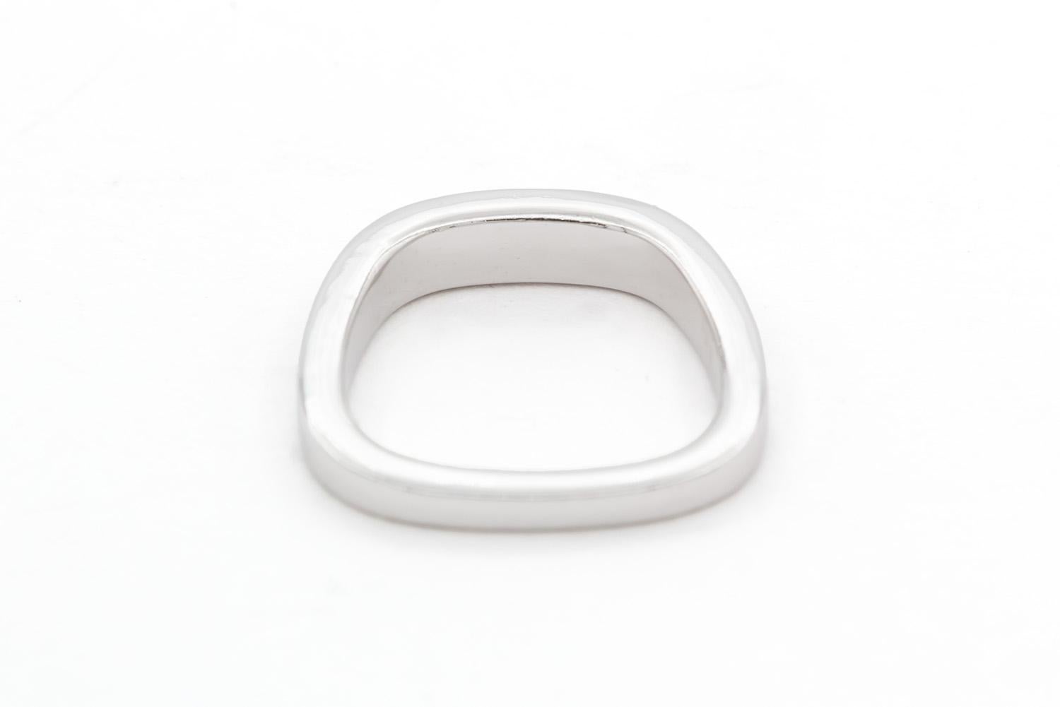 Stuart Moore GIA Certified Platinum & Emerald Cut Diamond Engagement Ring Set For Sale 10