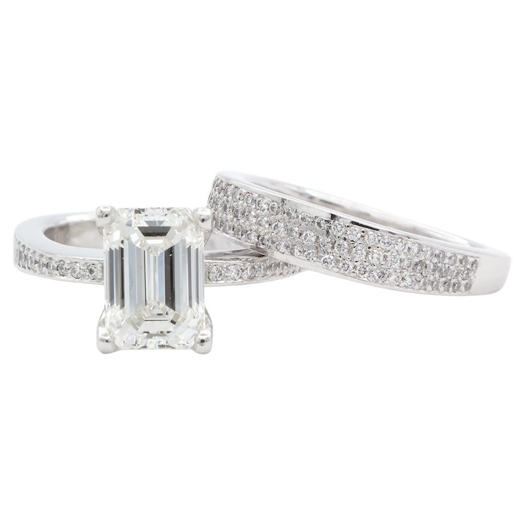 Stuart Moore GIA Certified Platinum & Emerald Cut Diamond Engagement Ring Set For Sale