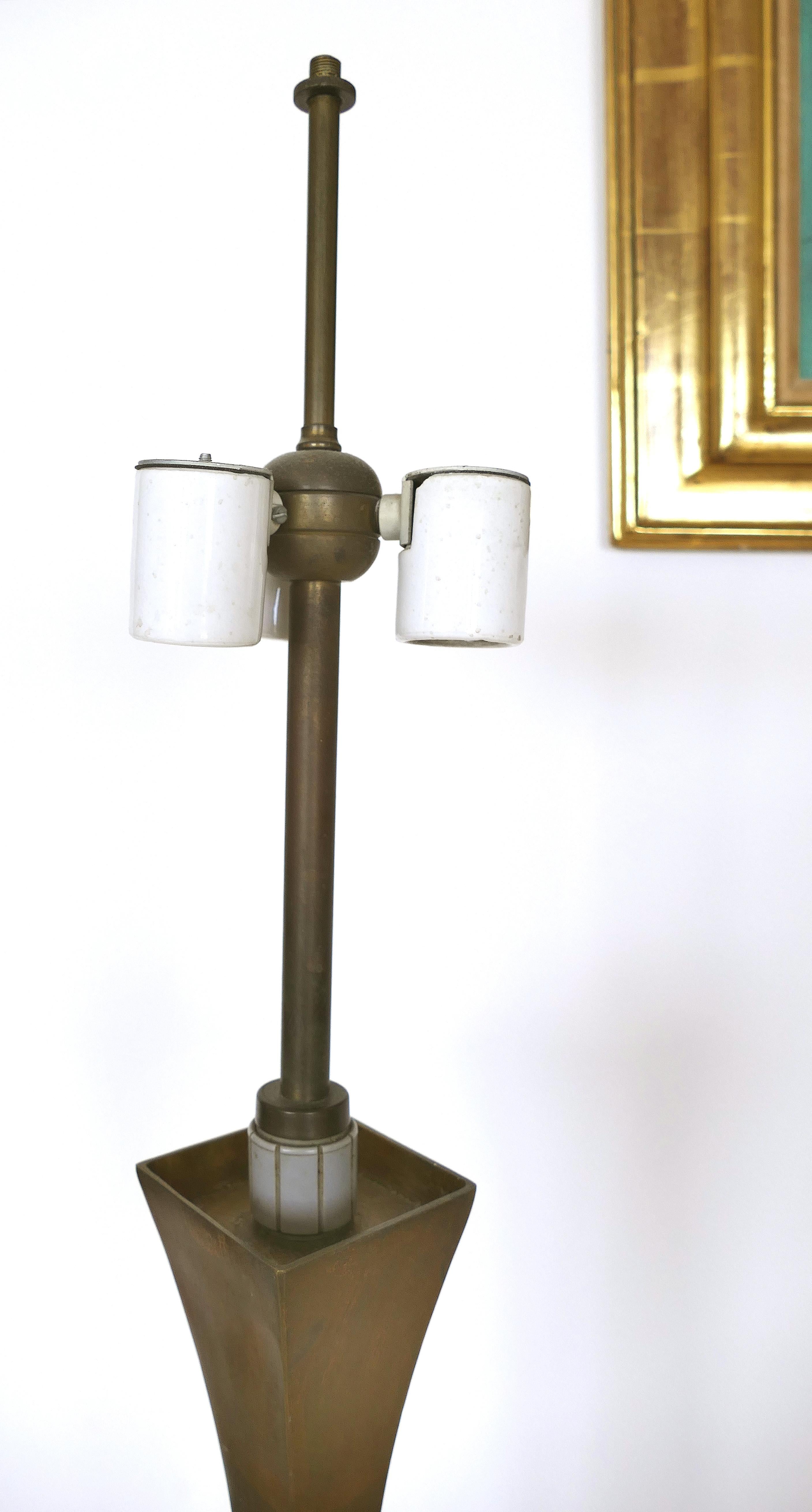 Midcentury Stewart Ross James, Hansen Bronze Floor Lamp, circa 1960s In Good Condition For Sale In Miami, FL