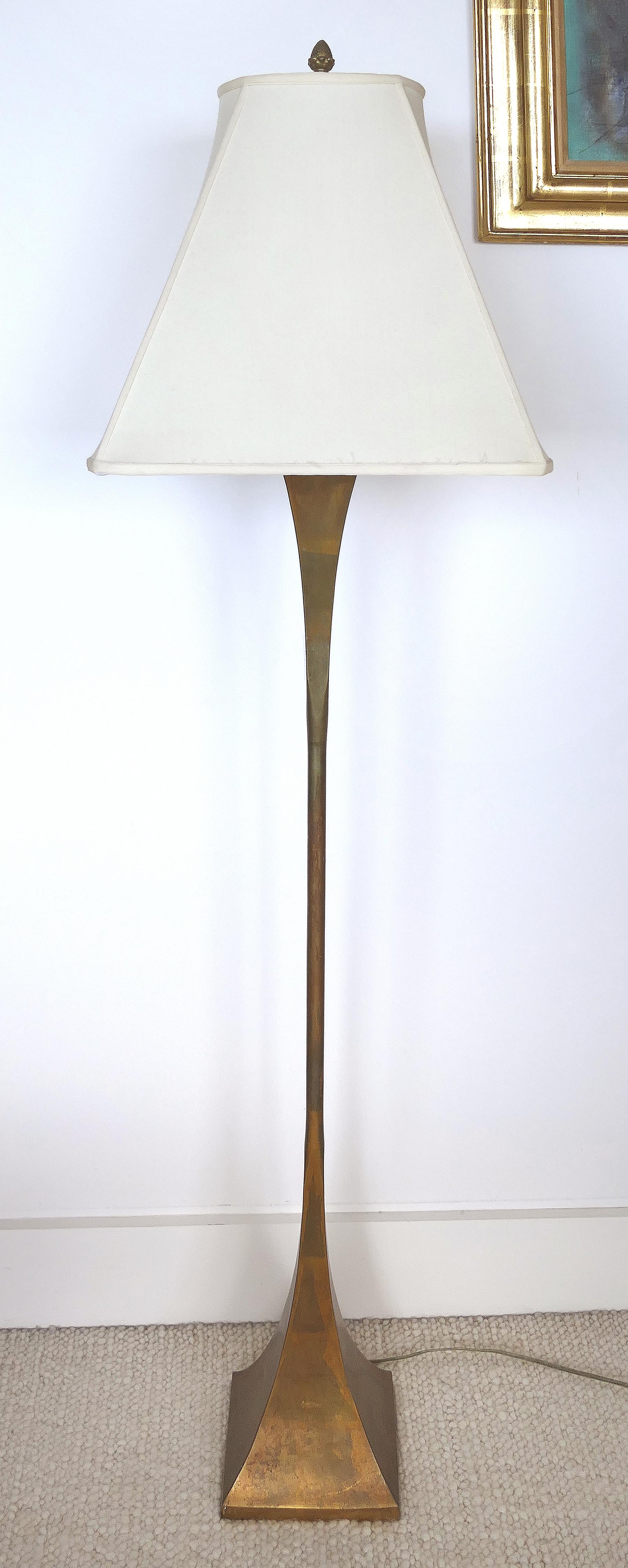 Porcelain Midcentury Stewart Ross James, Hansen Bronze Floor Lamp, circa 1960s For Sale